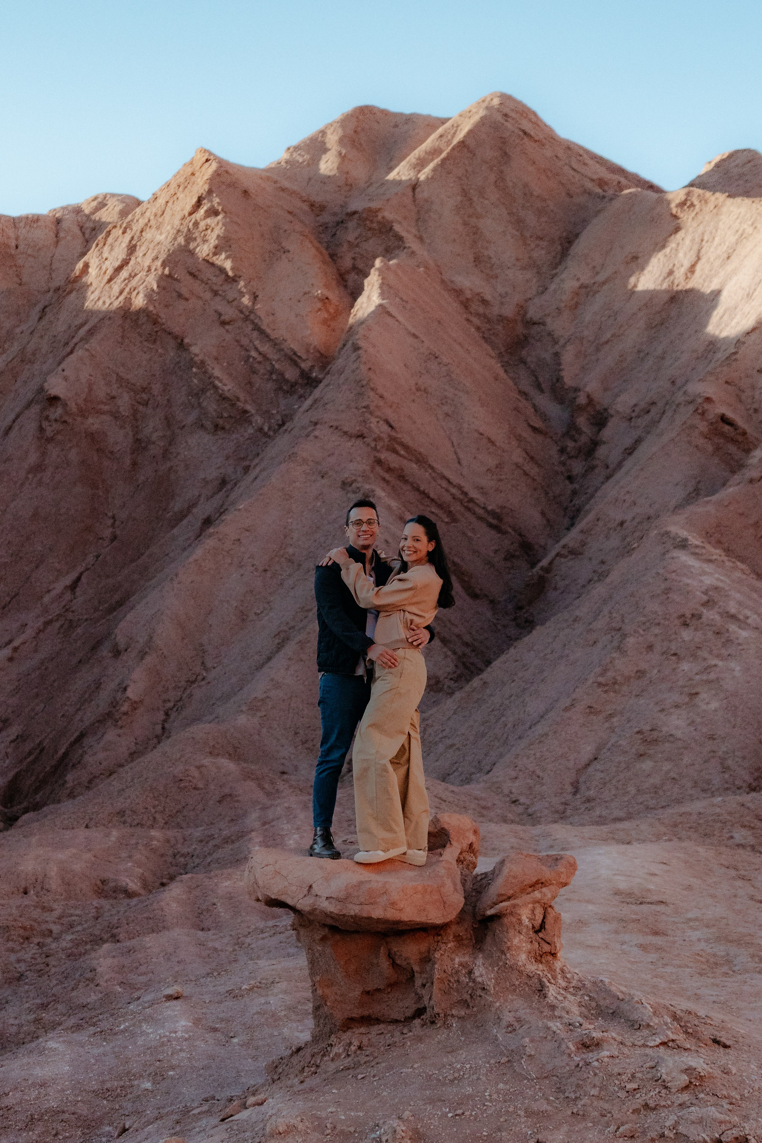 Sessão casual no Vale dos Cogumelos. Fotógrafo em San Pedro de Atacama