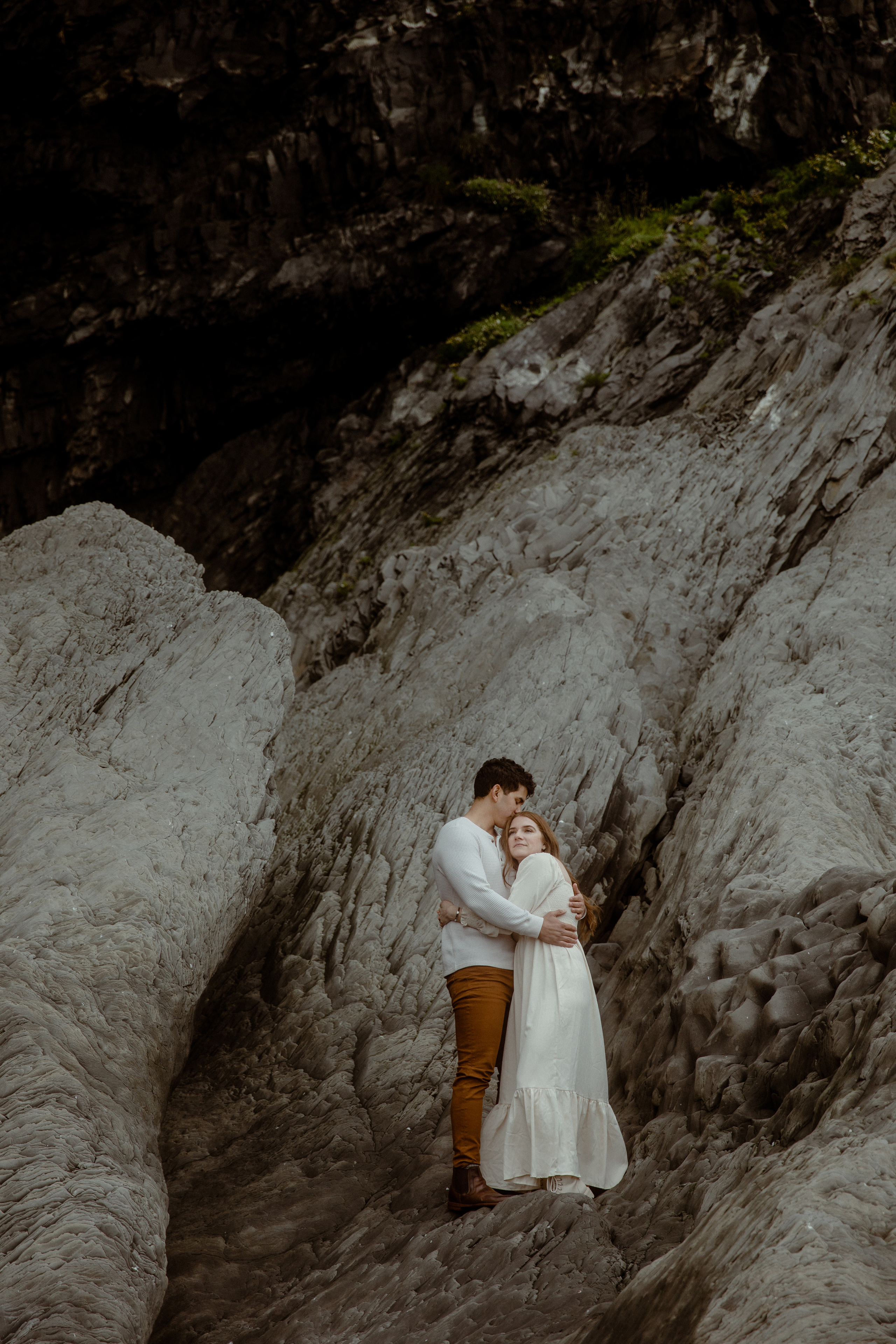 Engagement photoshoot in South Iceland. Iceland elopement photographer & videographer