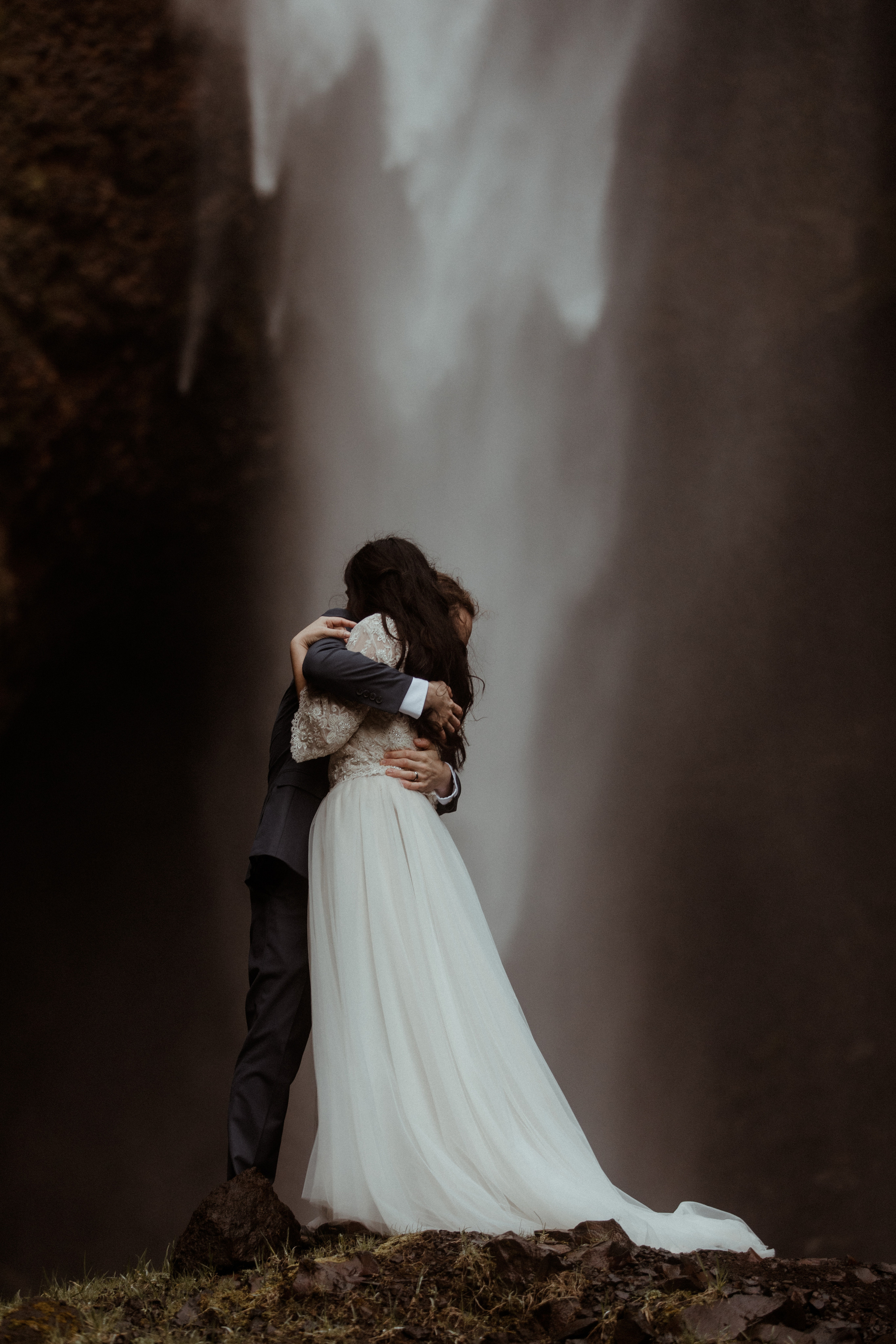 Hiking Iceland Elopement. Iceland elopement photographer & videographer