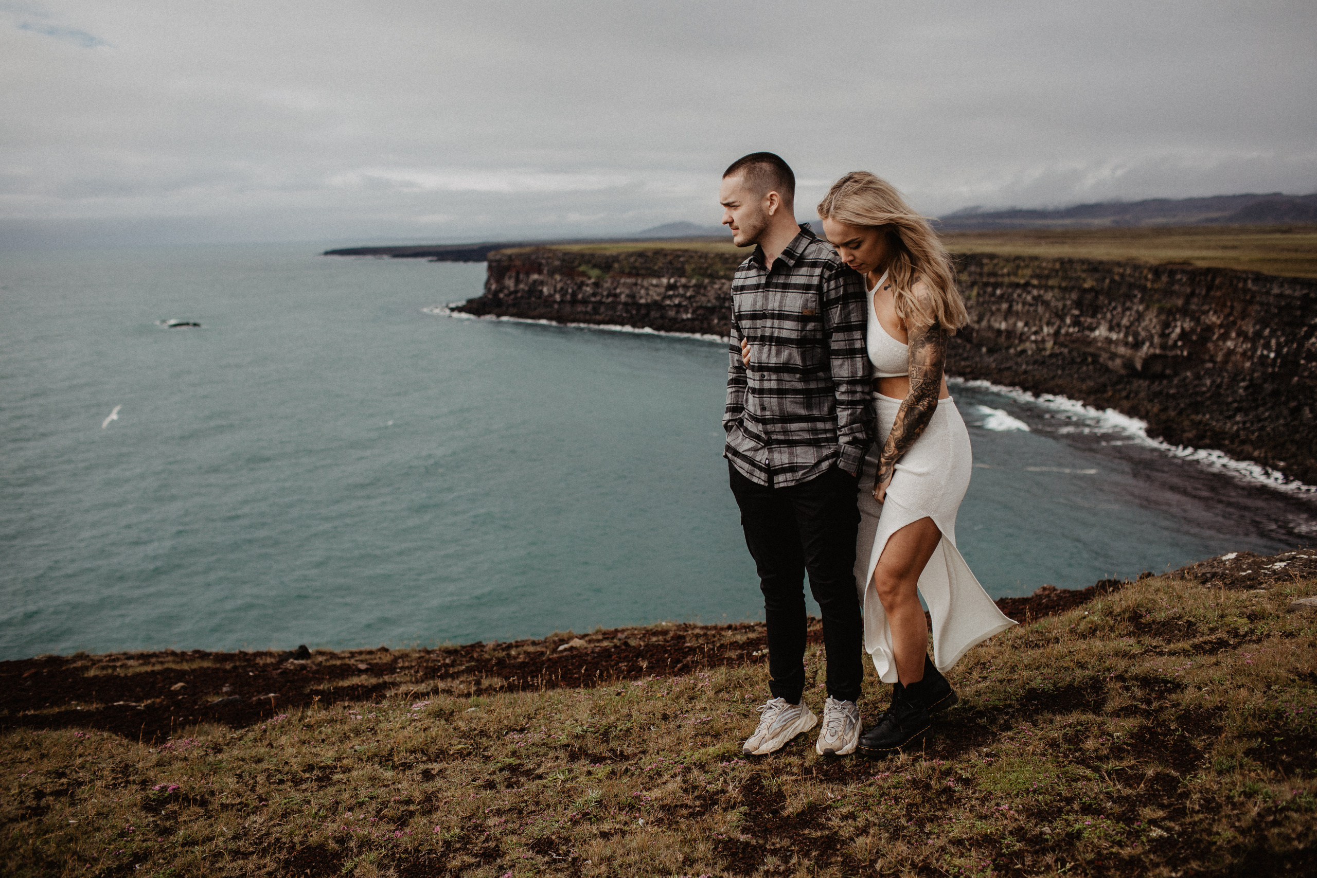Engagement photoshoot in Iceland | Proposal in Iceland. Iceland elopement photographer & videographer