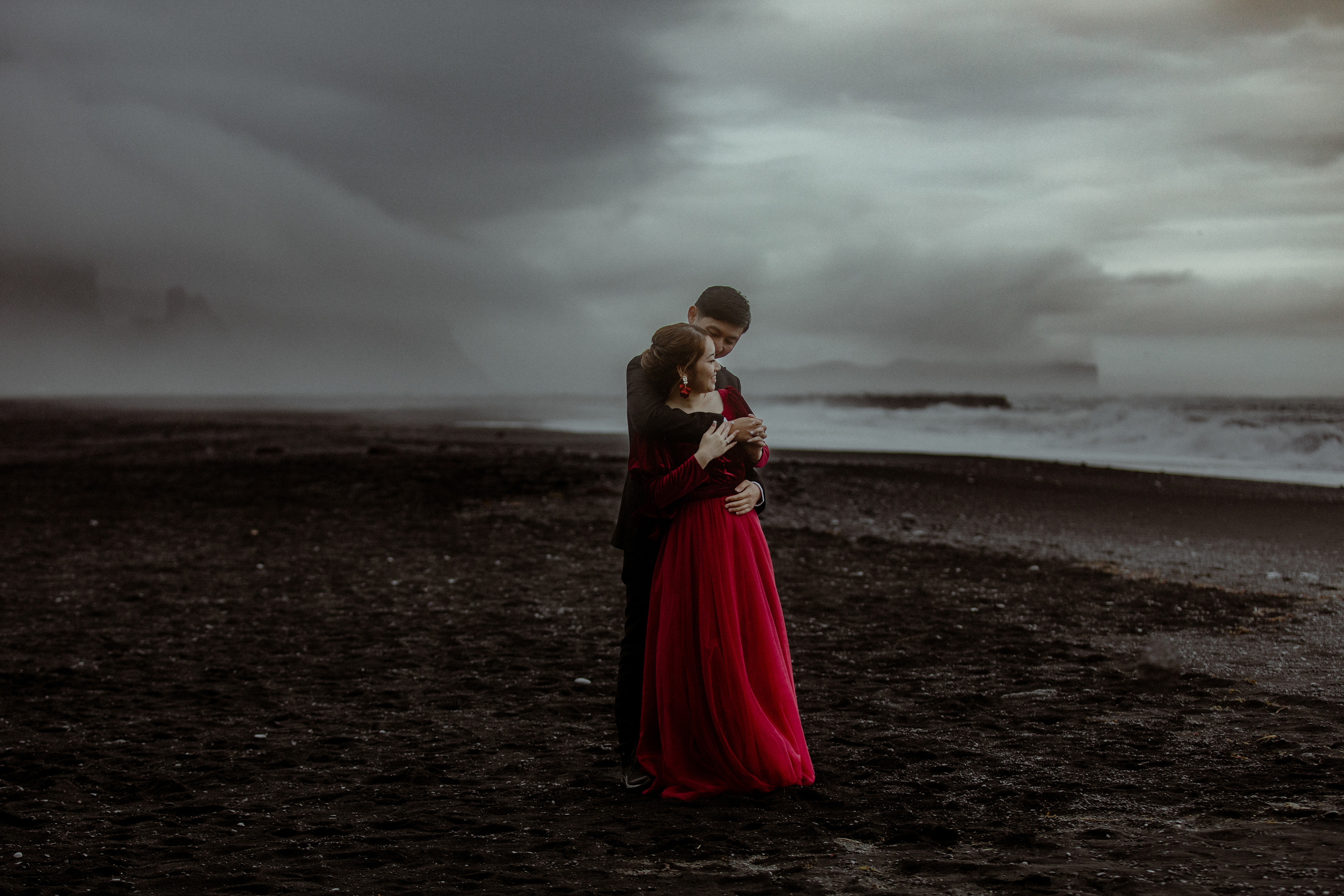Adventure Ice Cave Elopement in Iceland. Iceland elopement photographer & videographer