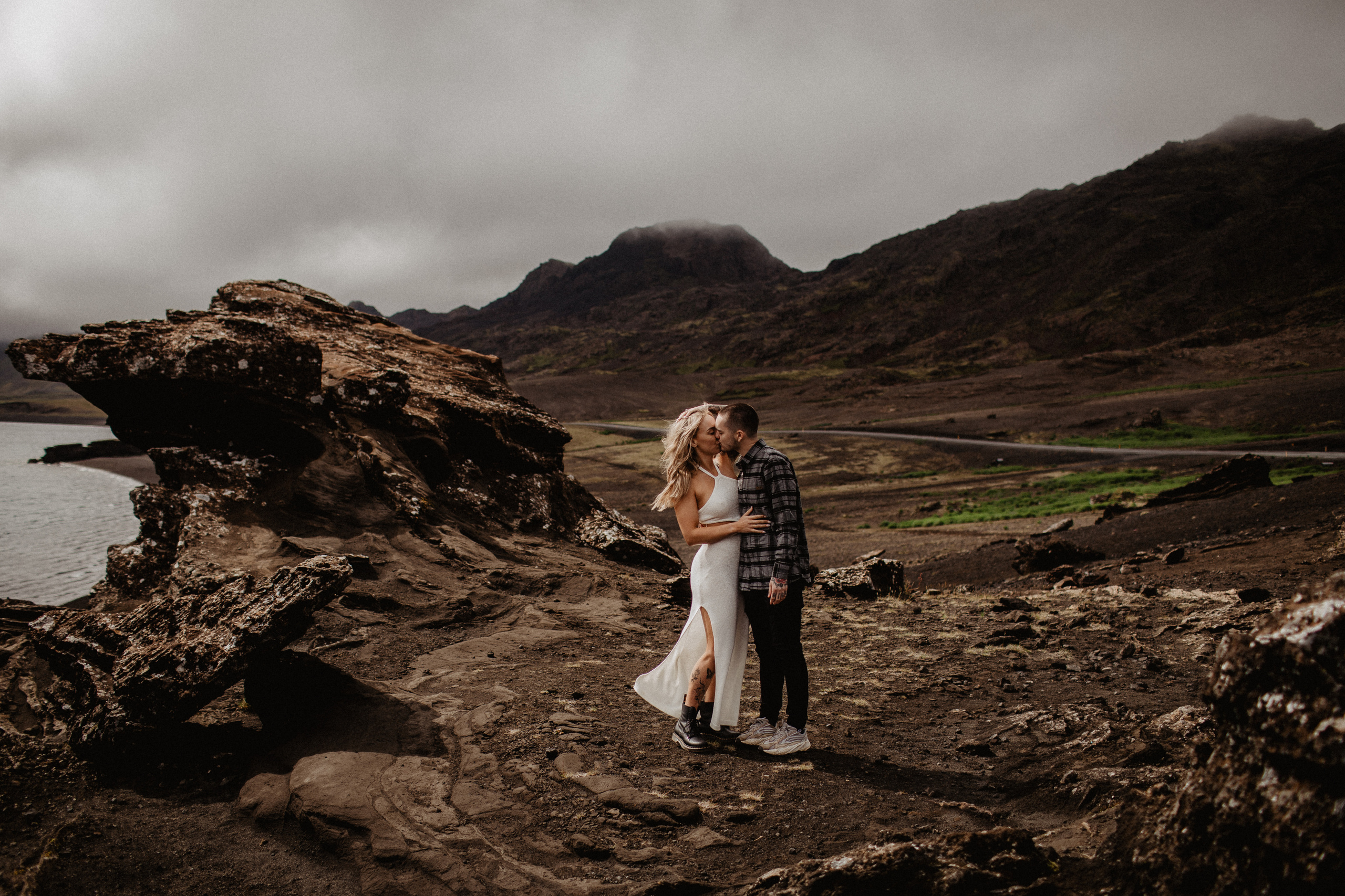 Engagement photoshoot in Iceland | Proposal in Iceland. Iceland elopement photographer & videographer
