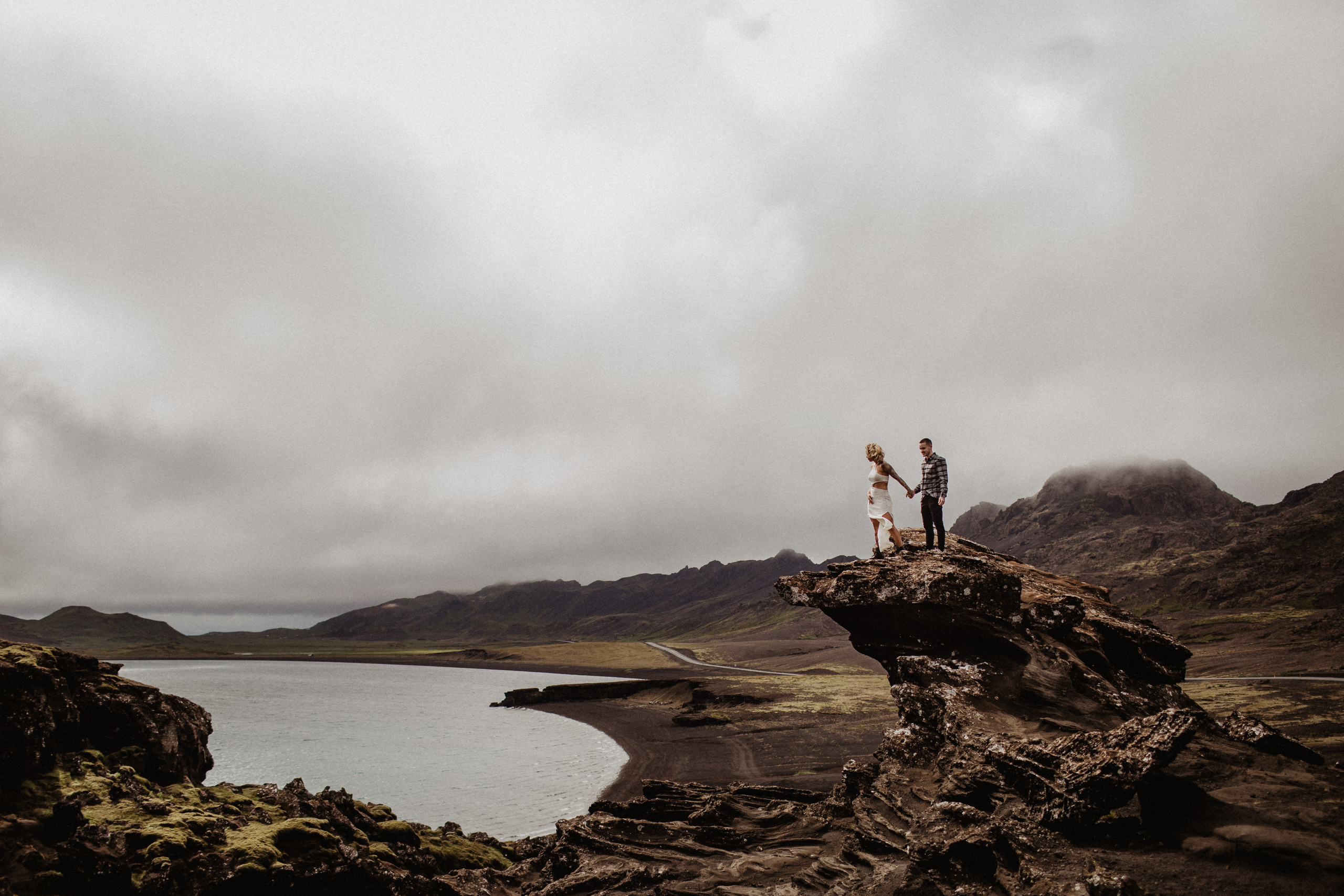 Engagement photoshoot in Iceland | Proposal in Iceland. Iceland elopement photographer & videographer