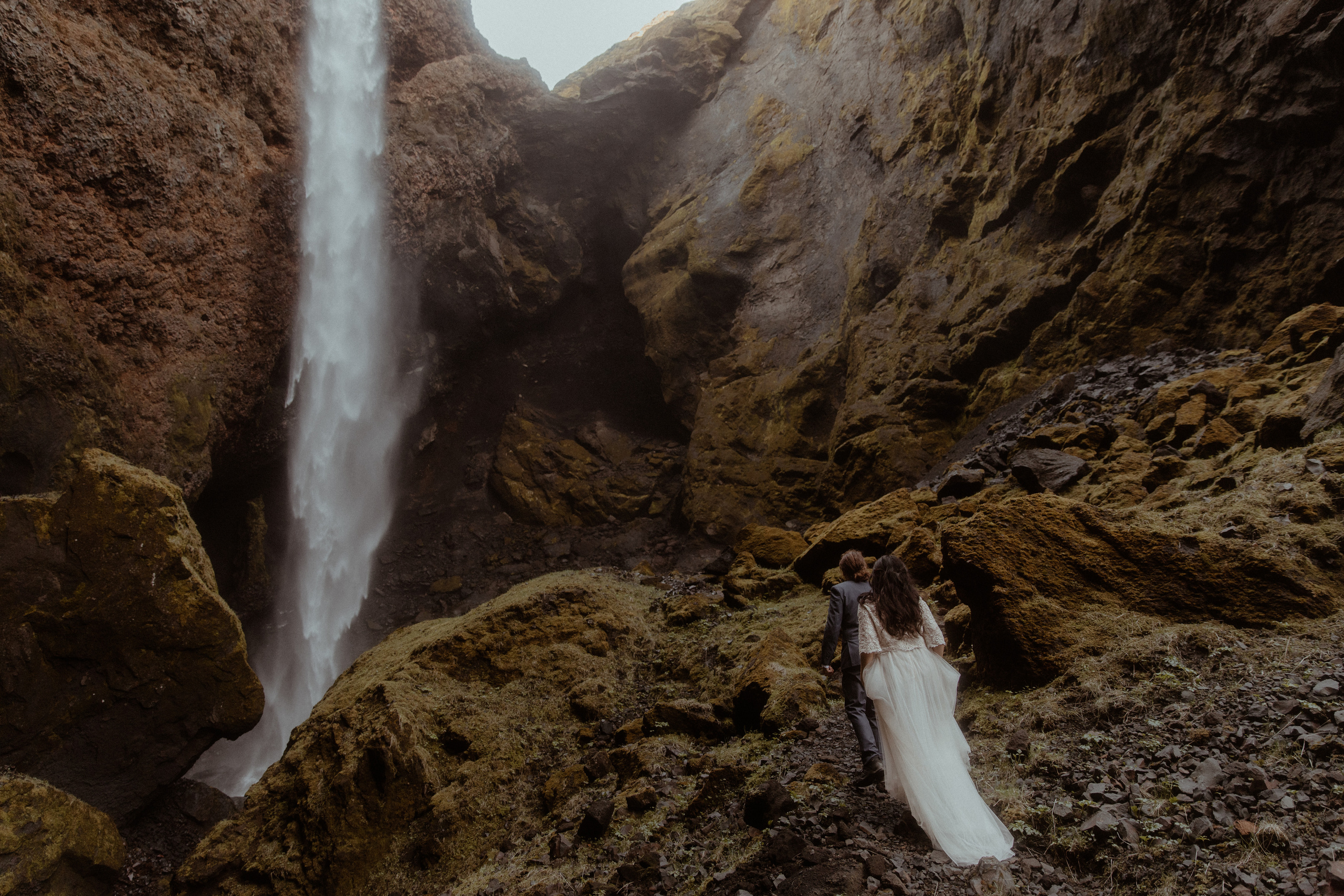 Hiking Iceland Elopement. Iceland elopement photographer & videographer