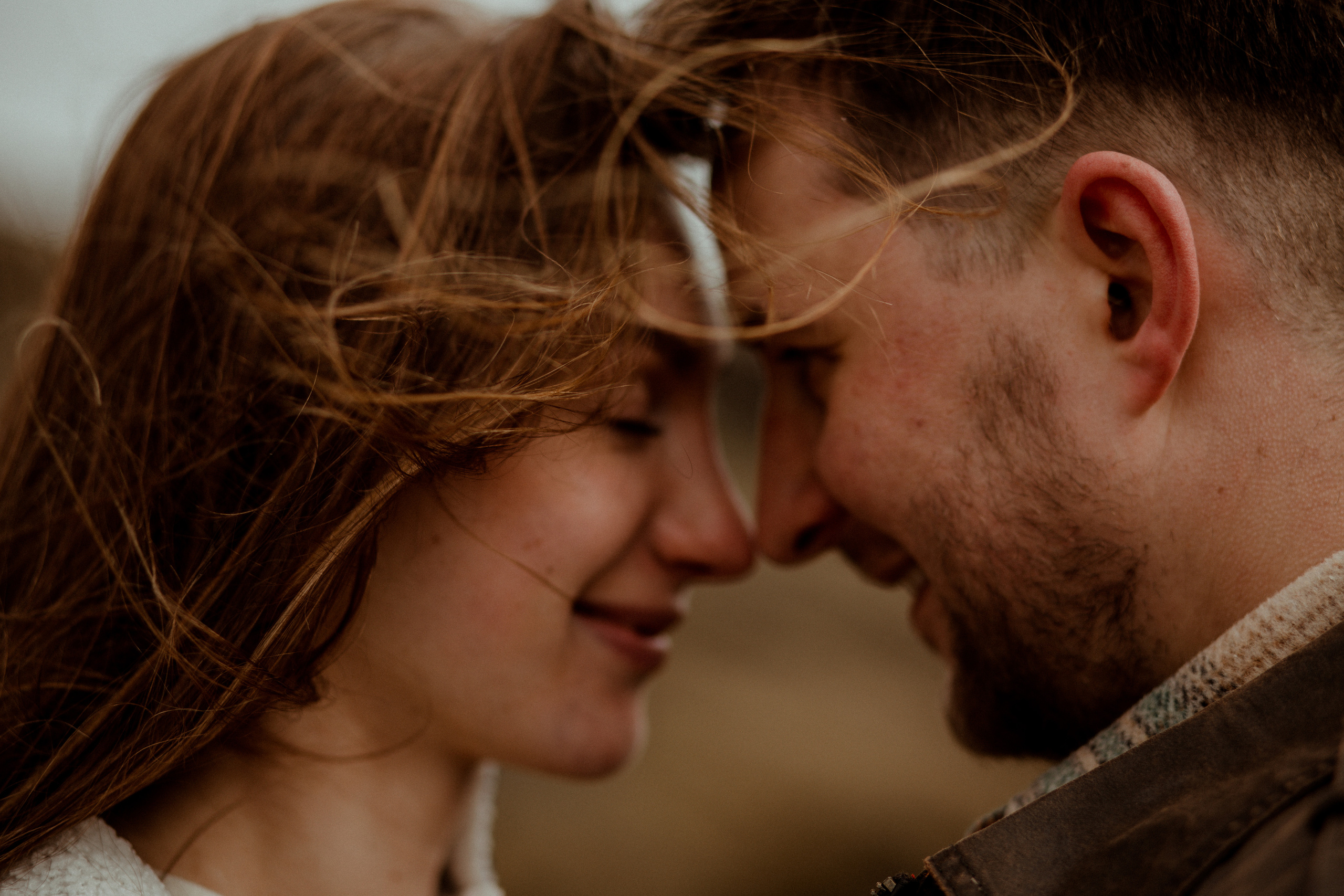Hiking photoshoot in highlands of Iceland. Iceland elopement photographer & videographer