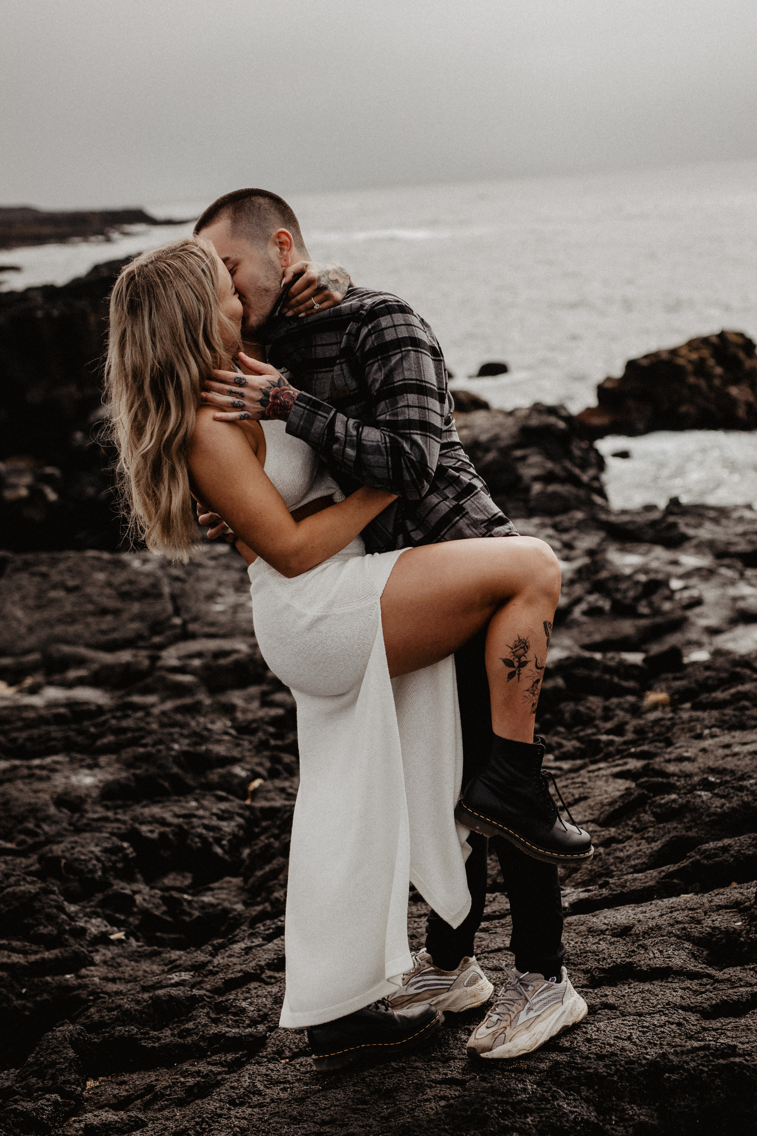 Engagement photoshoot in Iceland | Proposal in Iceland. Iceland elopement photographer & videographer