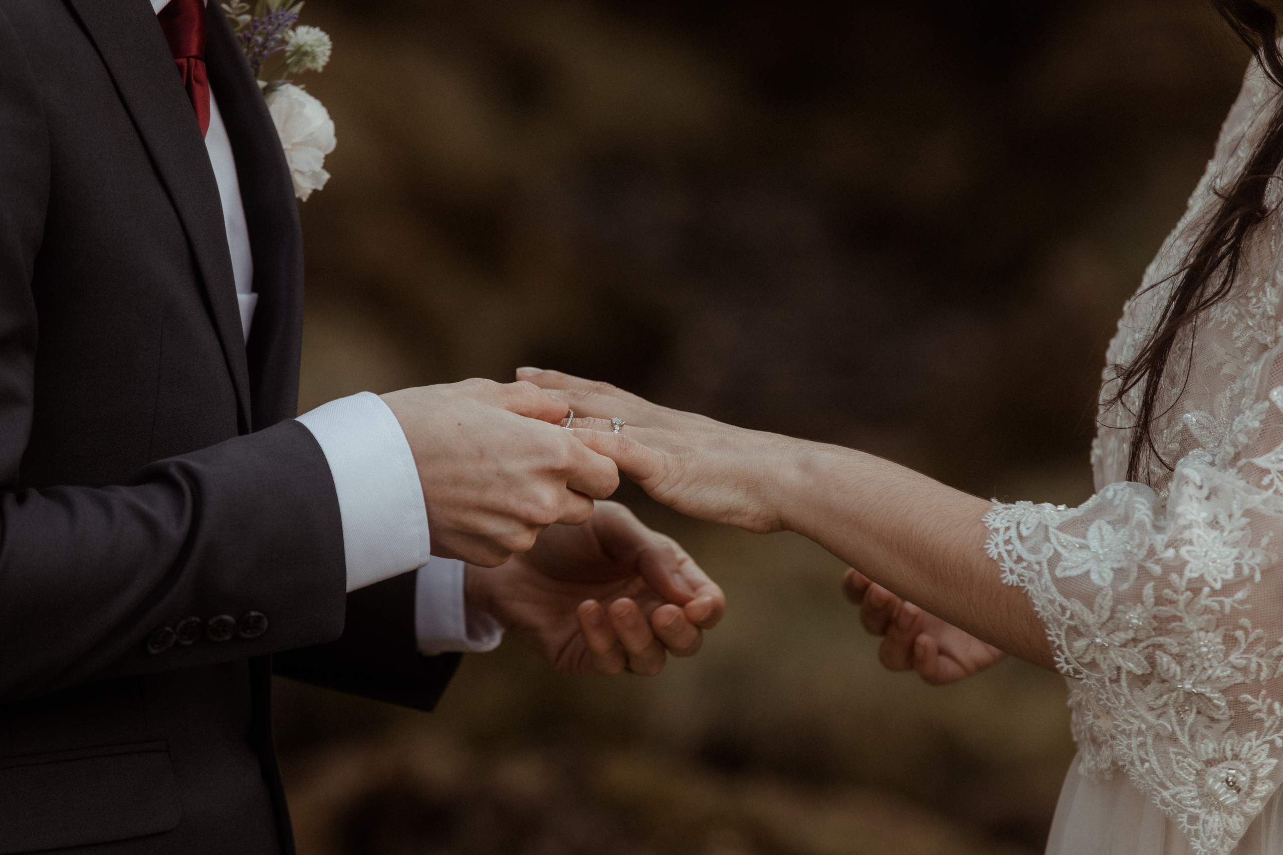 Hiking Iceland Elopement. Iceland elopement photographer & videographer