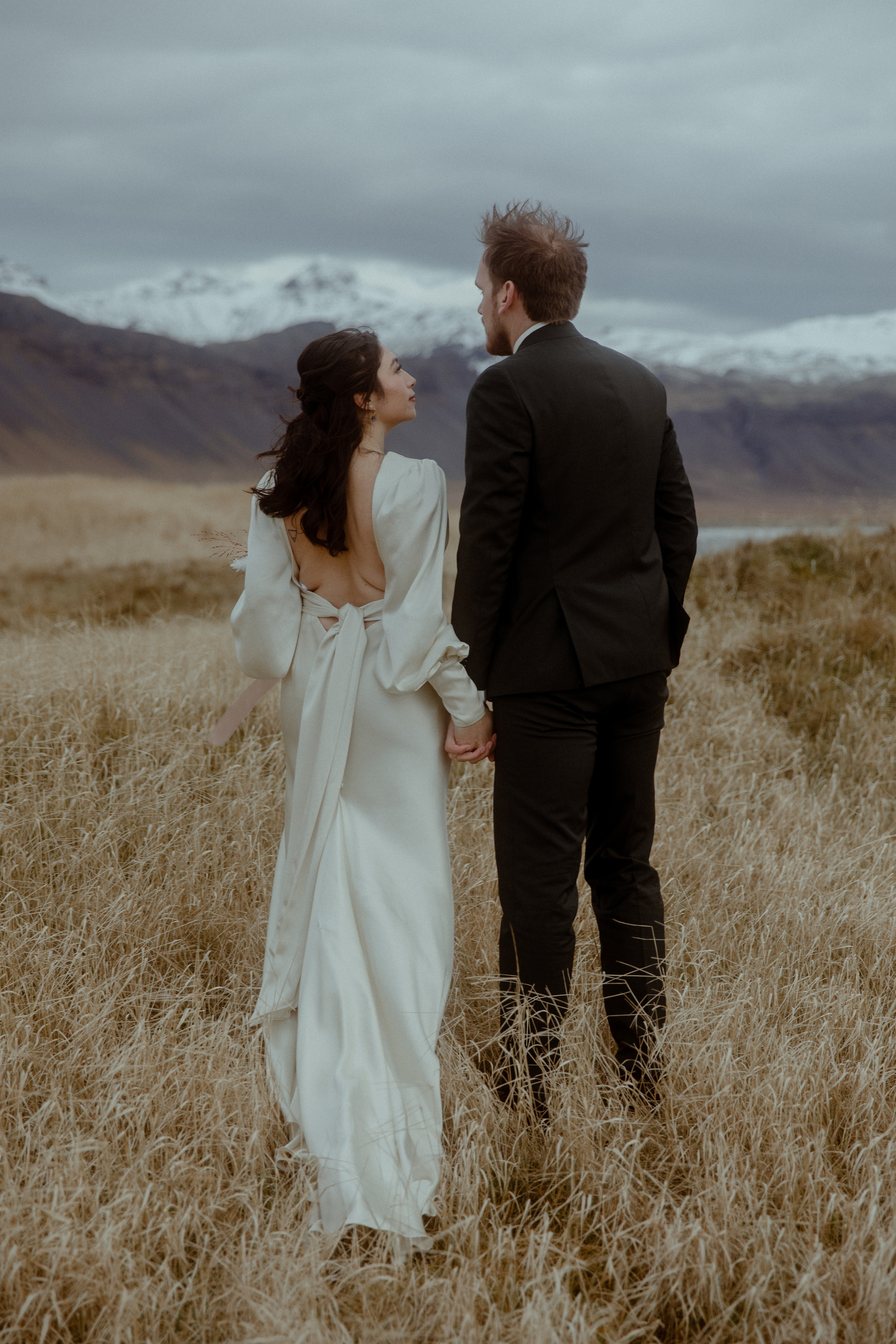 Elopement at Snaefellsnes Iceland | Wedding photos with Icelandic horses. Iceland elopement photographer & videographer