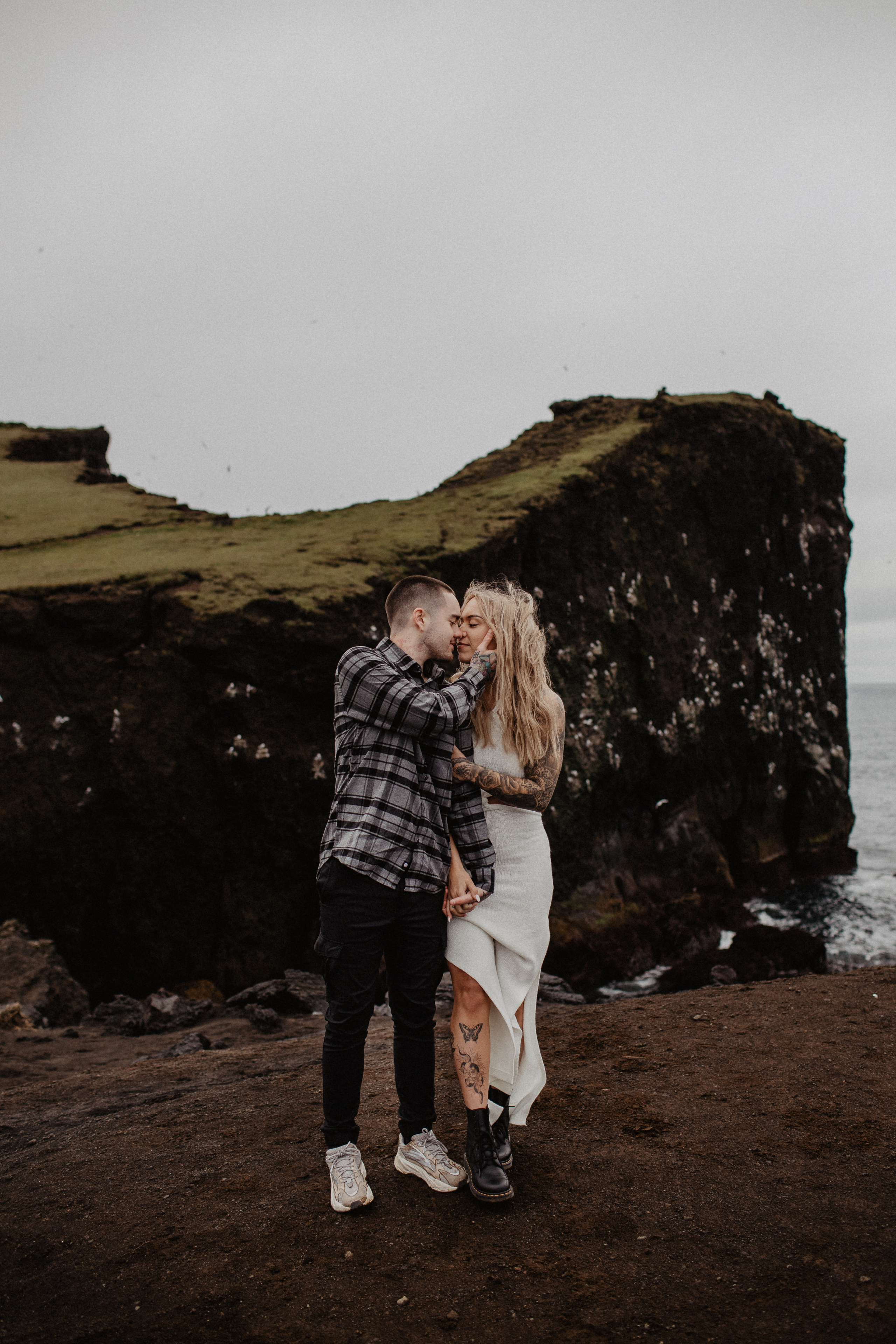 Engagement photoshoot in Iceland | Proposal in Iceland. Iceland elopement photographer & videographer