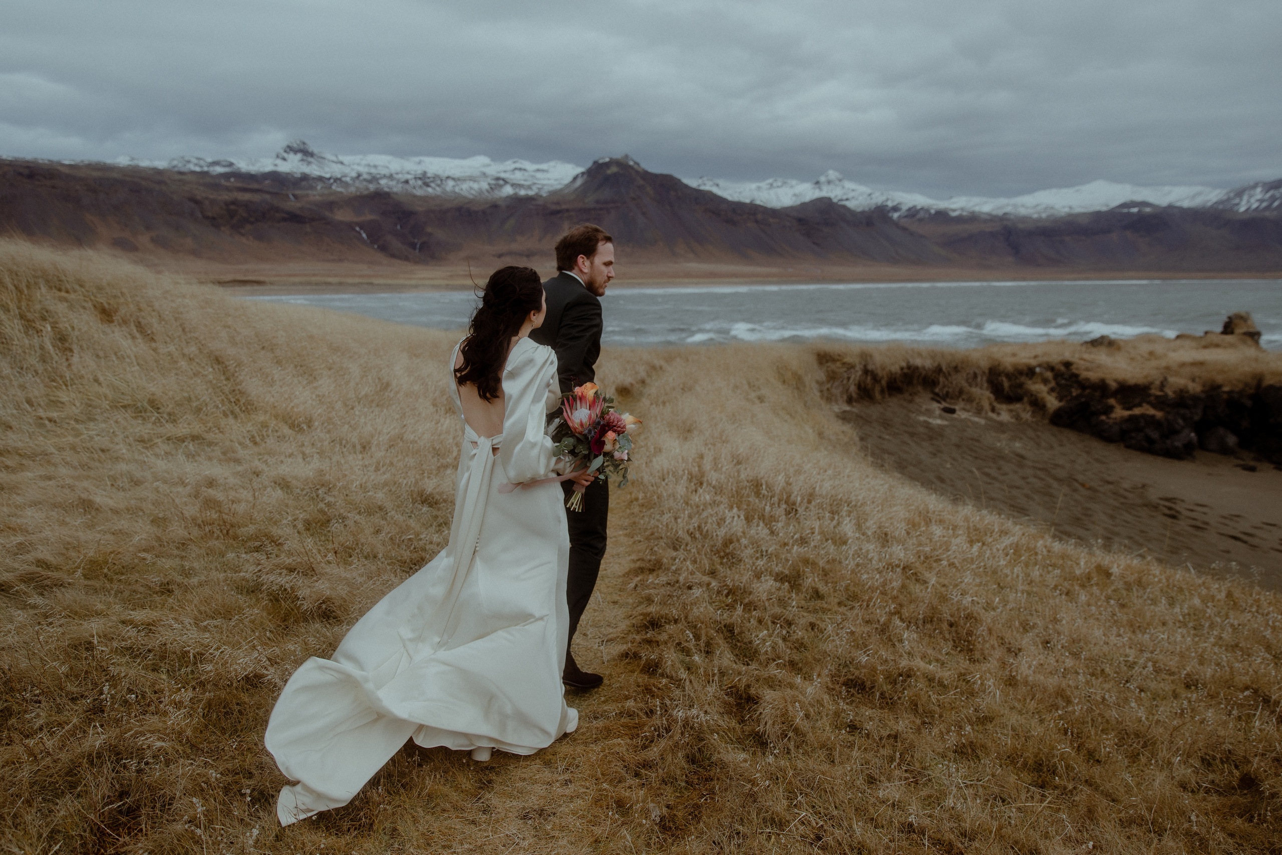 Elopement at Snaefellsnes Iceland | Wedding photos with Icelandic horses. Iceland elopement photographer & videographer