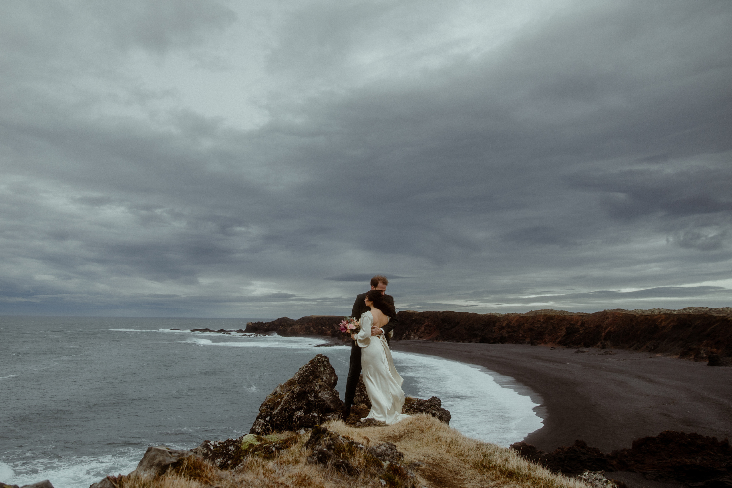 Elopement at Snaefellsnes Iceland | Wedding photos with Icelandic horses. Iceland elopement photographer & videographer