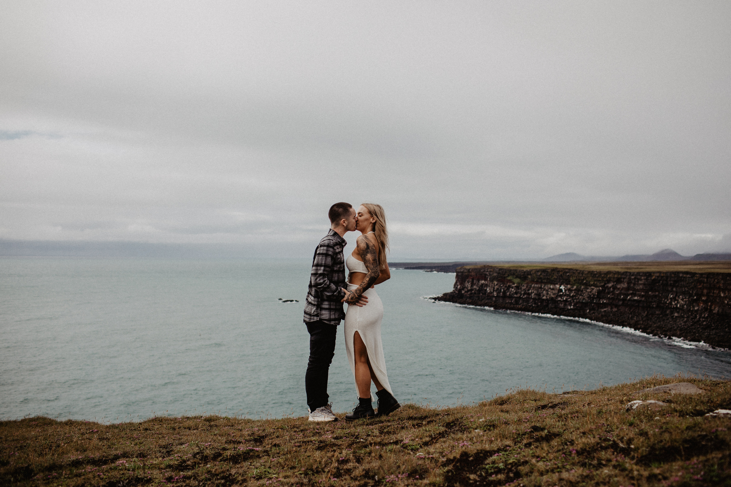 Engagement photoshoot in Iceland | Proposal in Iceland. Iceland elopement photographer & videographer