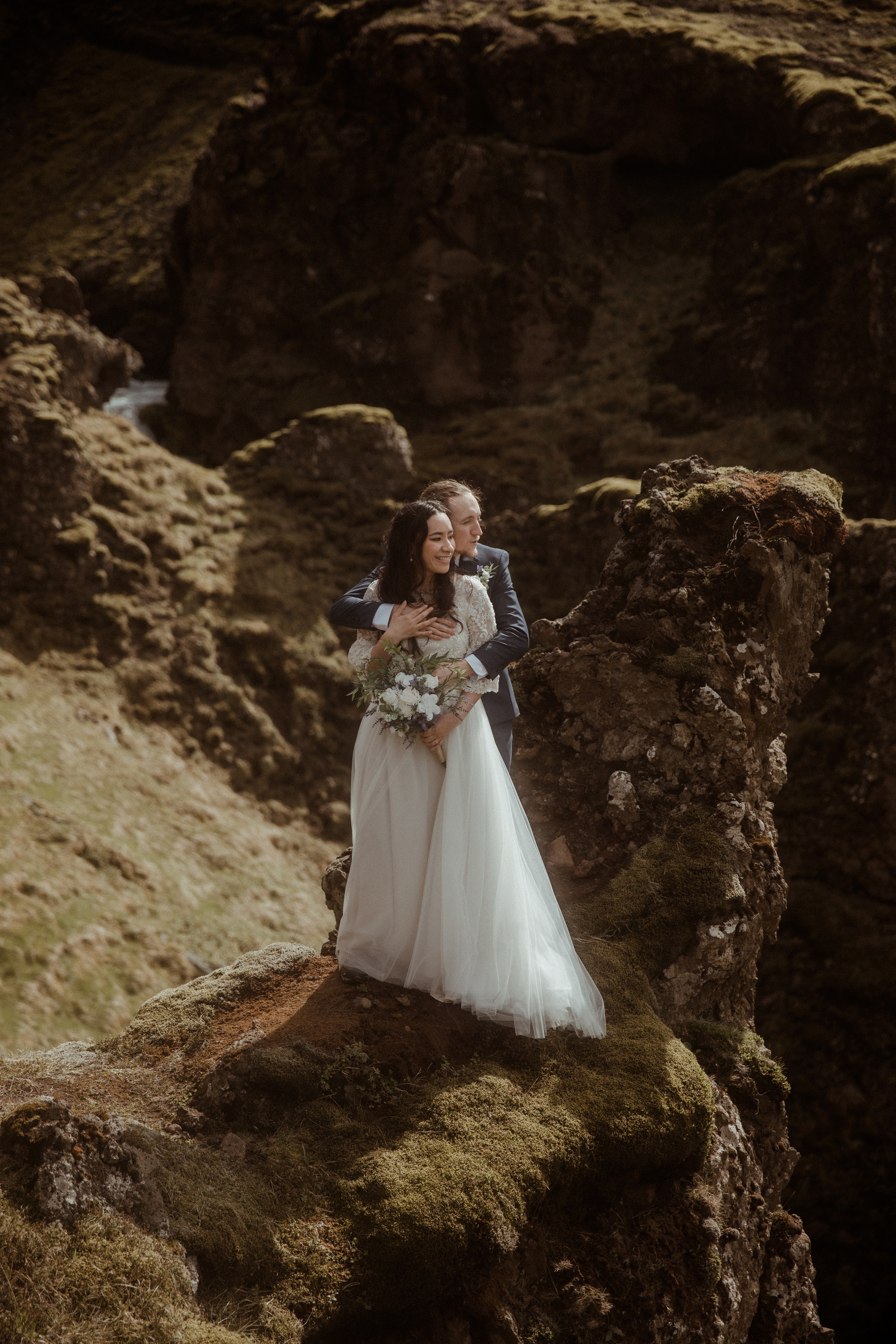 Hiking Iceland Elopement. Iceland elopement photographer & videographer