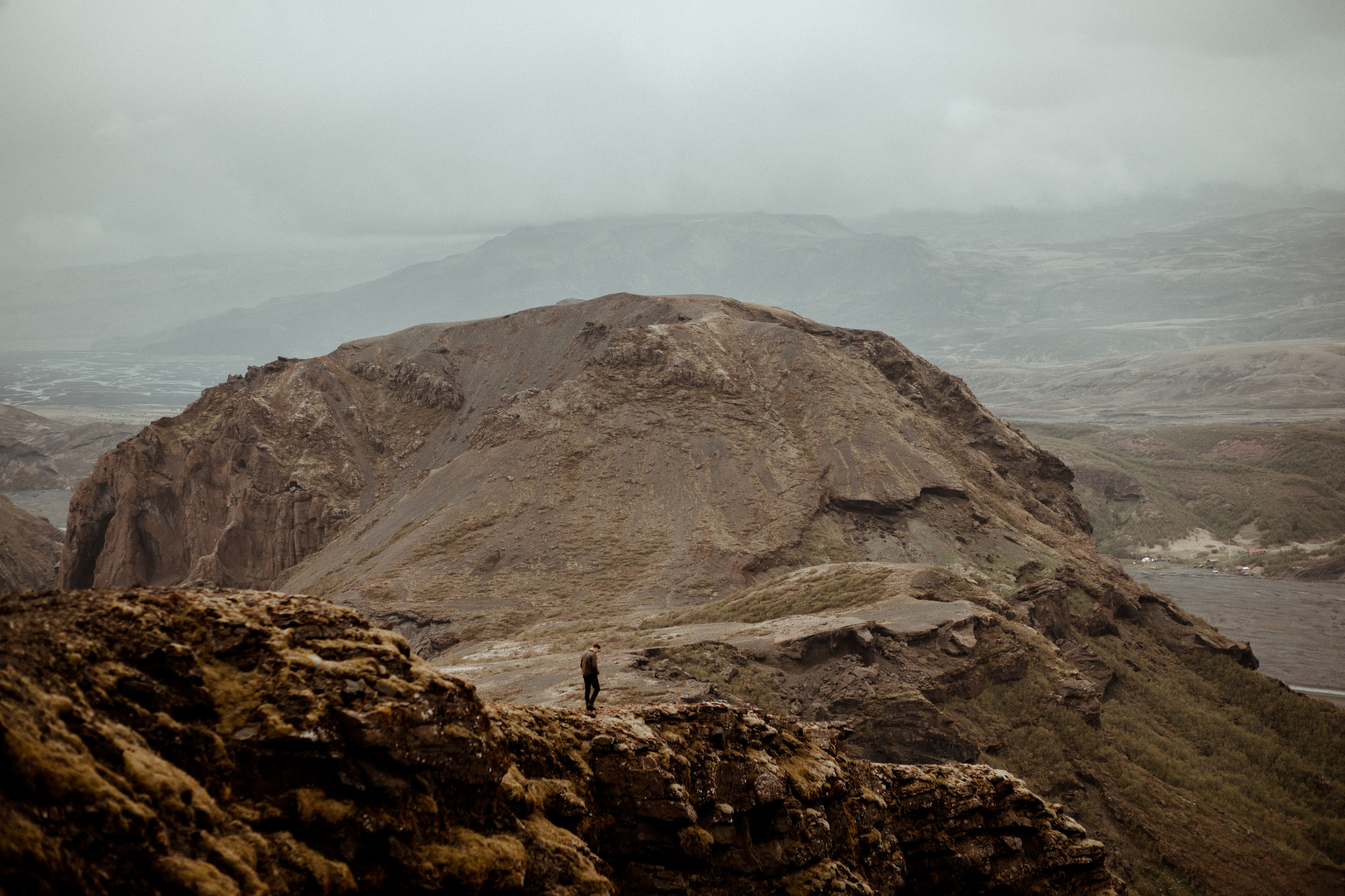 Hiking photoshoot in highlands of Iceland. Iceland elopement photographer & videographer