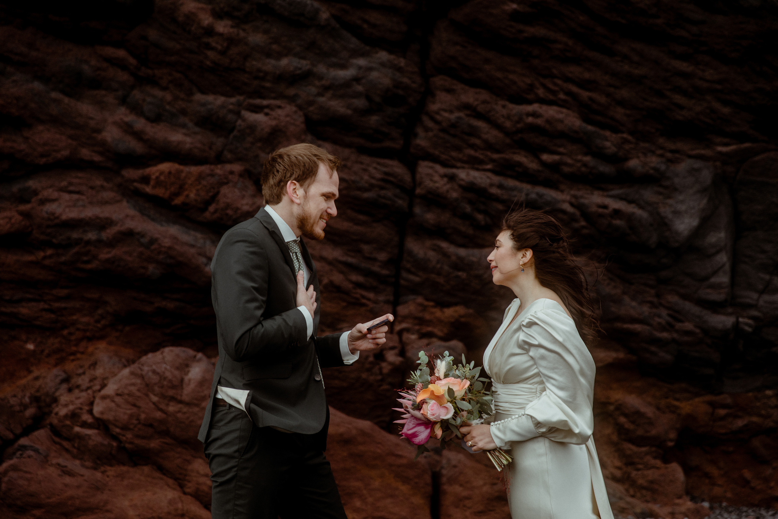 Elopement at Snaefellsnes Iceland | Wedding photos with Icelandic horses. Iceland elopement photographer & videographer