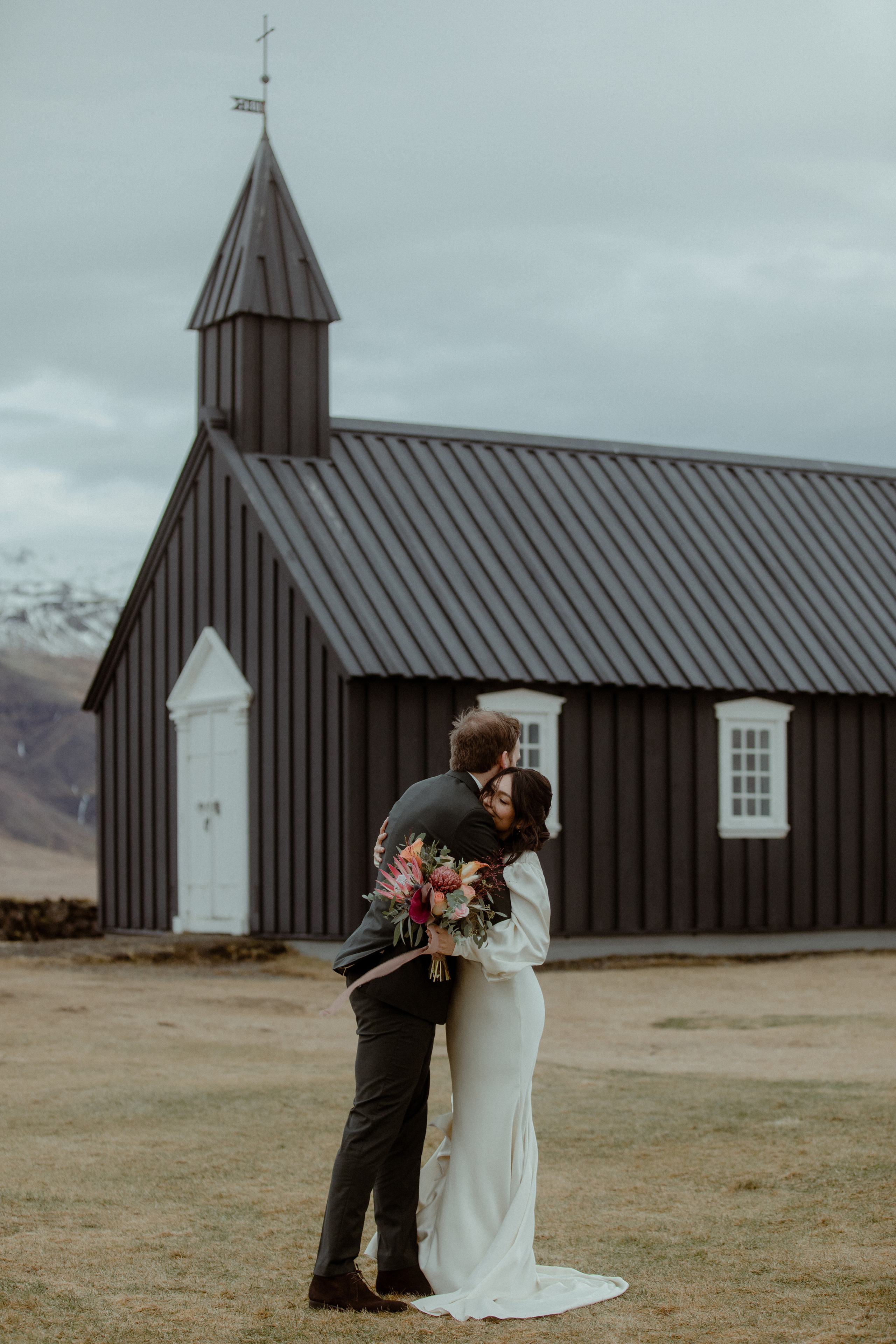 Elopement at Snaefellsnes Iceland | Wedding photos with Icelandic horses. Iceland elopement photographer & videographer
