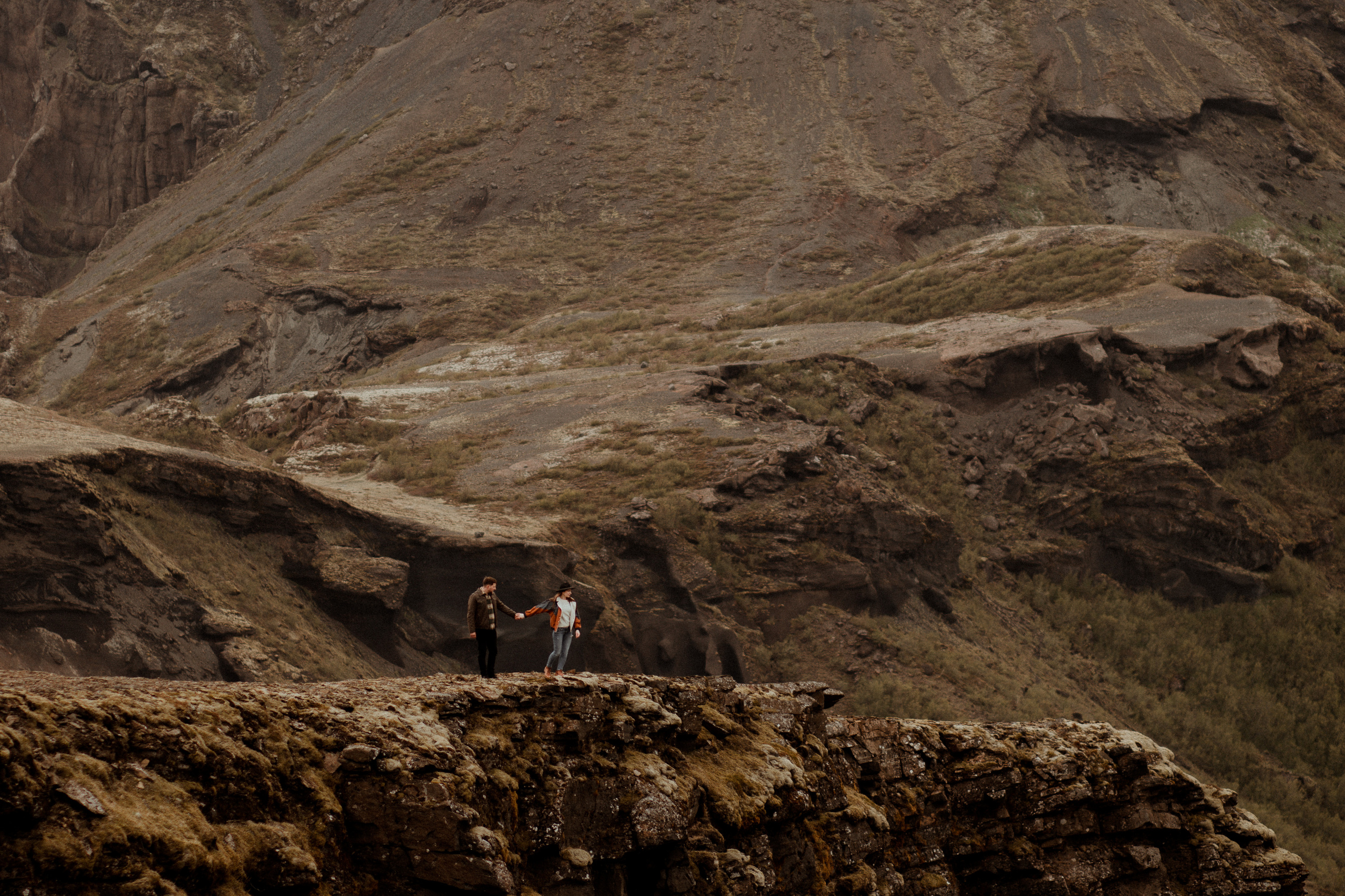 Hiking photoshoot in highlands of Iceland. Iceland elopement photographer & videographer