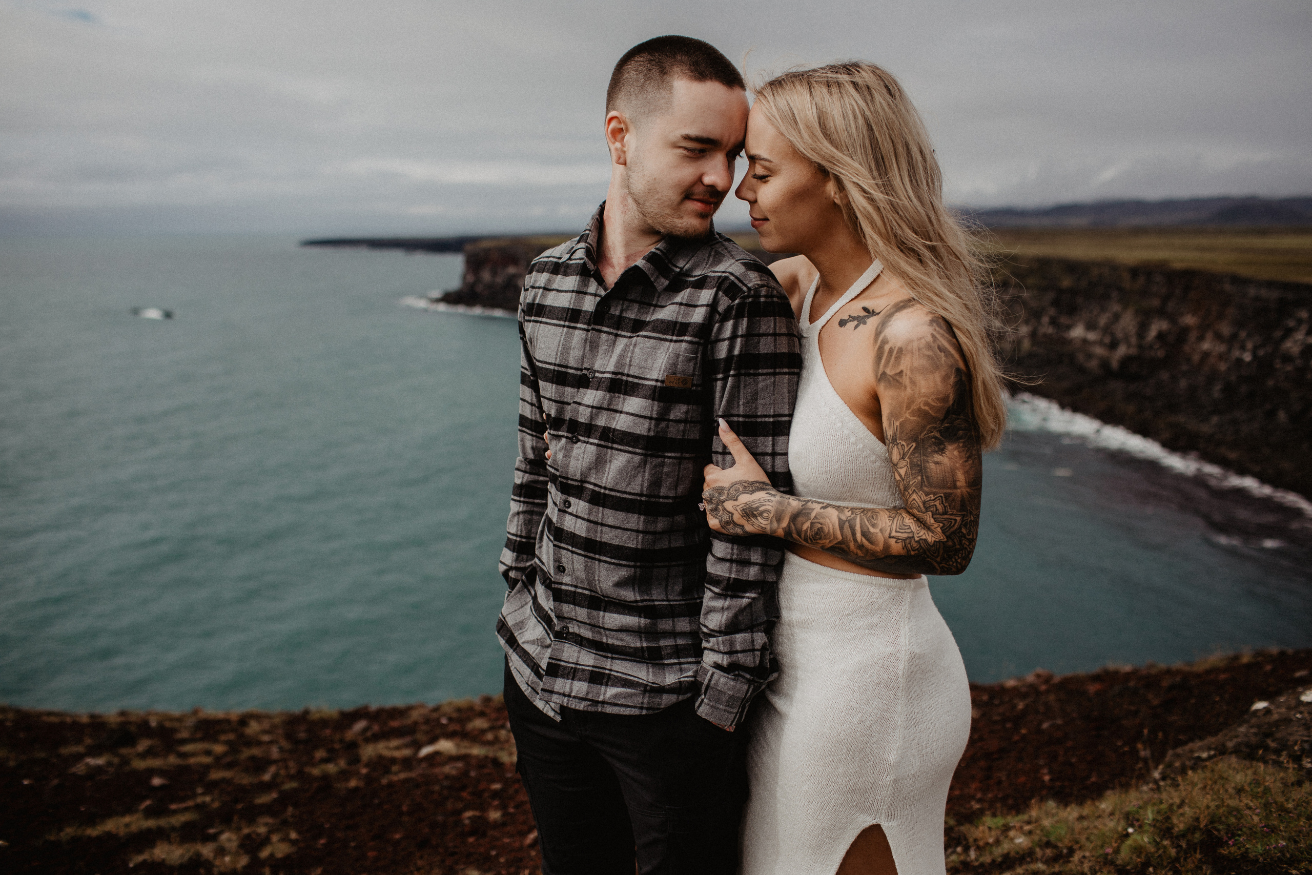 Engagement photoshoot in Iceland | Proposal in Iceland. Iceland elopement photographer & videographer