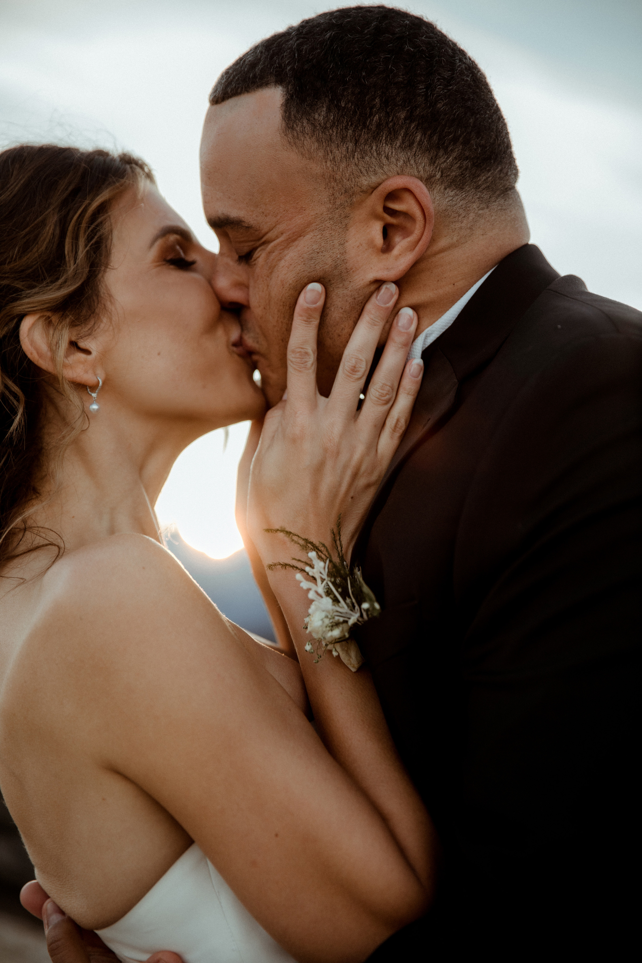 Sunrise Dolomites Elopement. Iceland elopement photographer & videographer