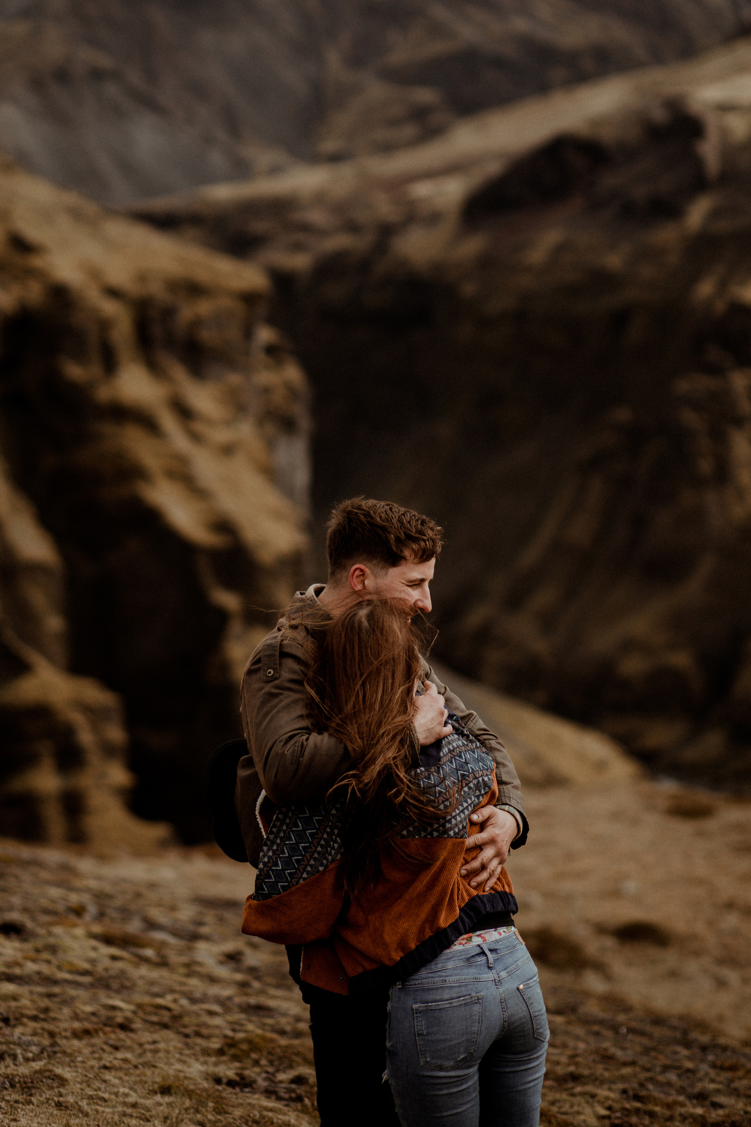 Hiking photoshoot in highlands of Iceland. Iceland elopement photographer & videographer