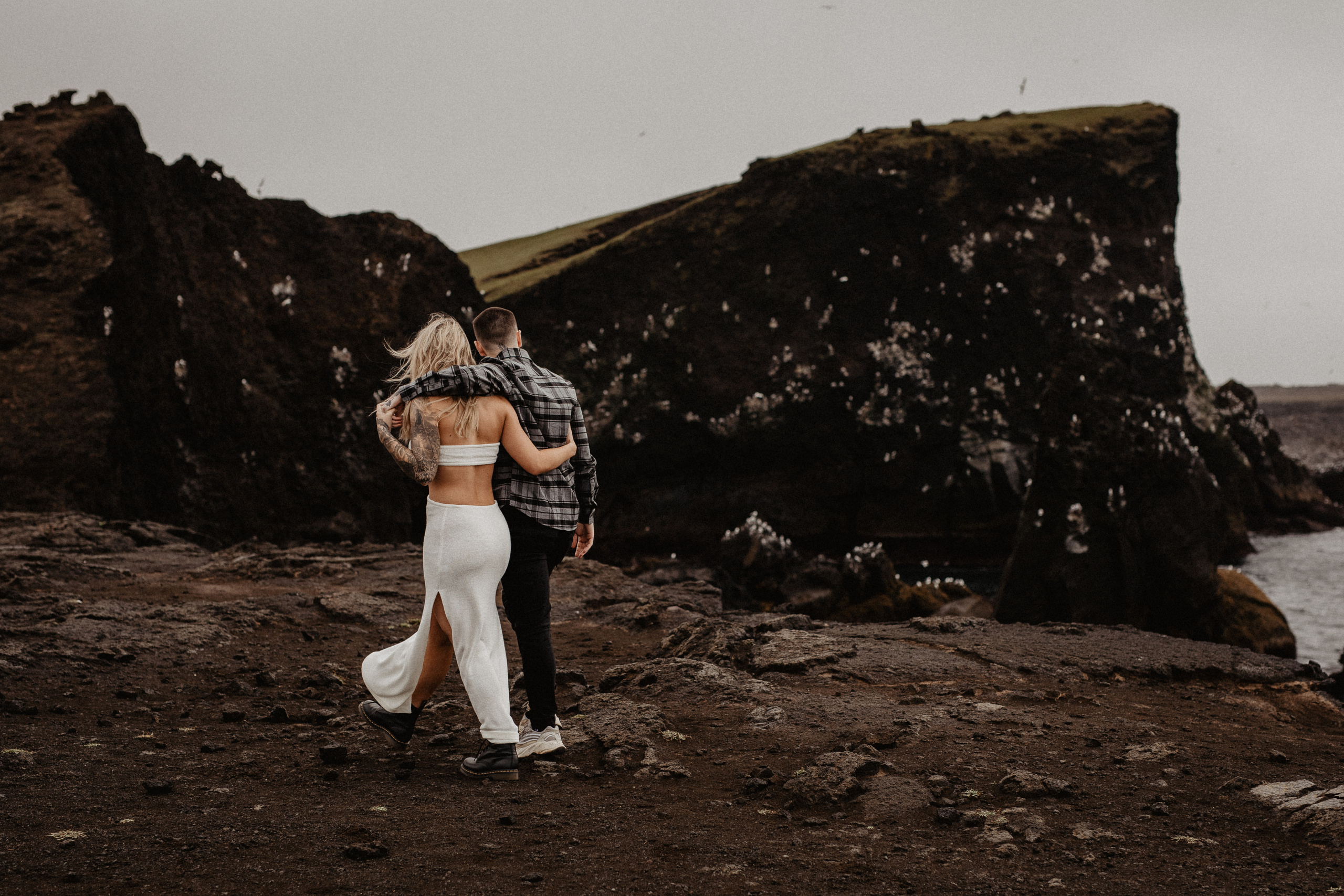 Engagement photoshoot in Iceland | Proposal in Iceland. Iceland elopement photographer & videographer