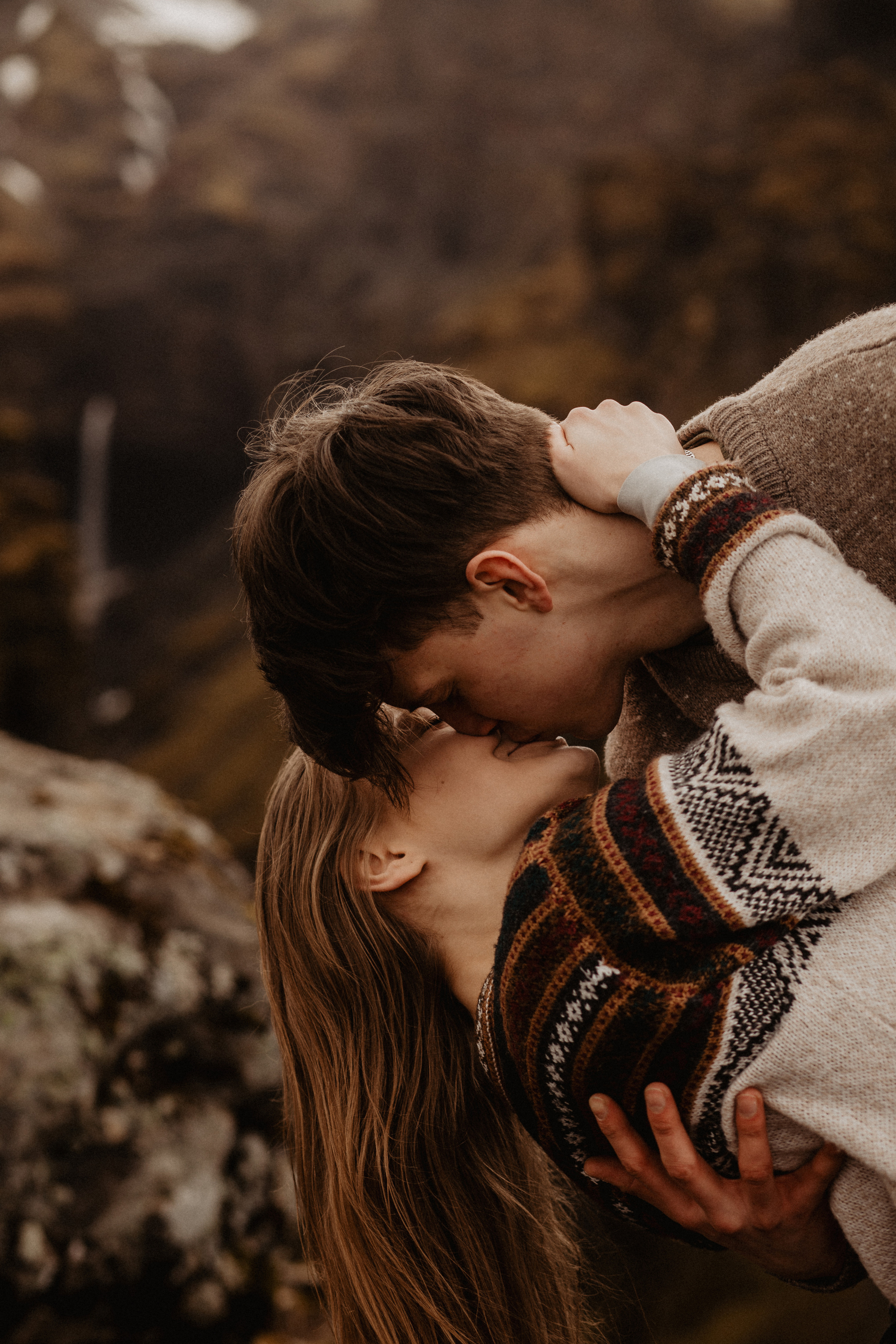 Couple photoshoot in front of volcano eruption in Iceland. Iceland elopement photographer & videographer