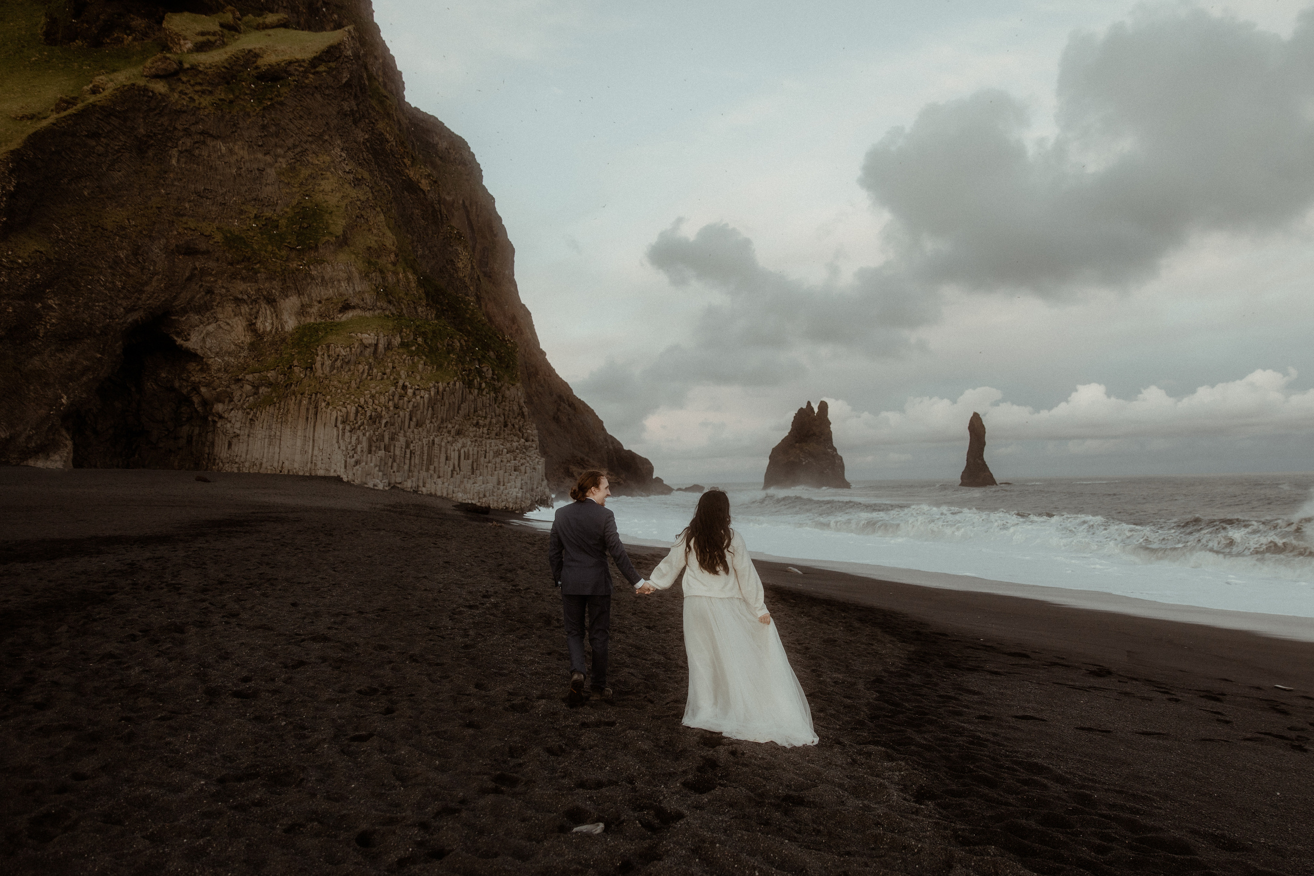 Hiking Iceland Elopement. Iceland elopement photographer & videographer