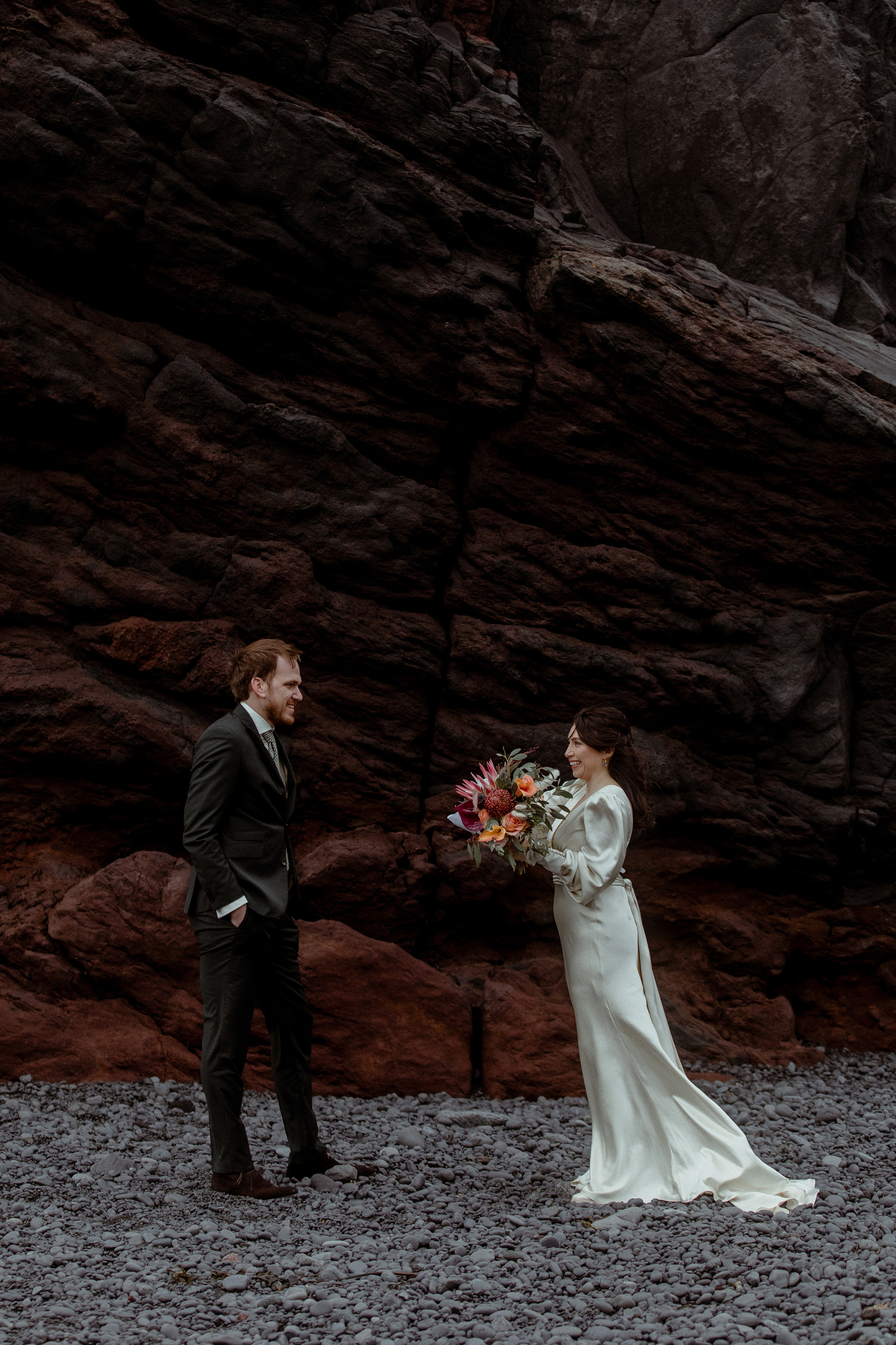 Elopement at Snaefellsnes Iceland | Wedding photos with Icelandic horses. Iceland elopement photographer & videographer
