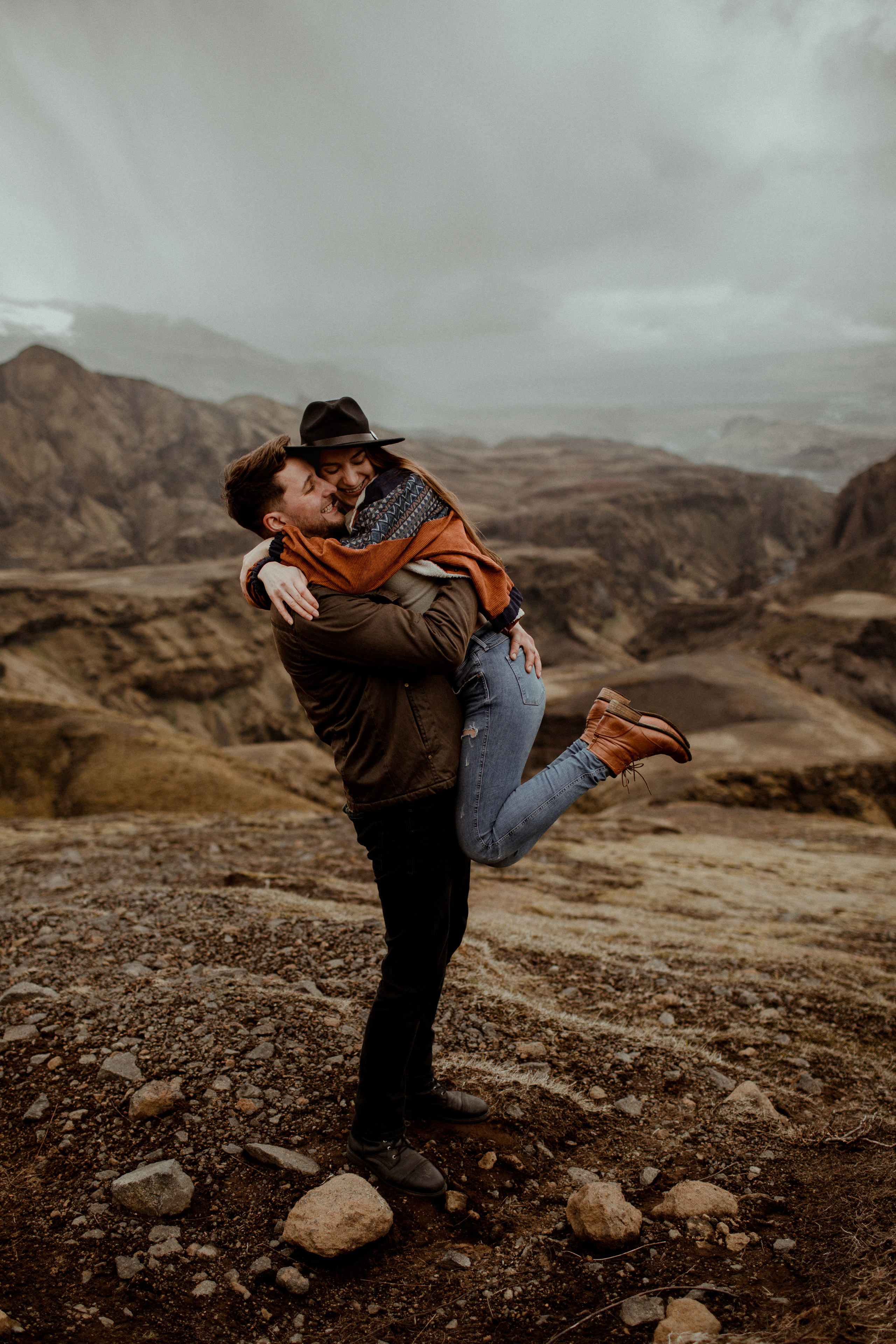 Hiking photoshoot in highlands of Iceland. Iceland elopement photographer & videographer