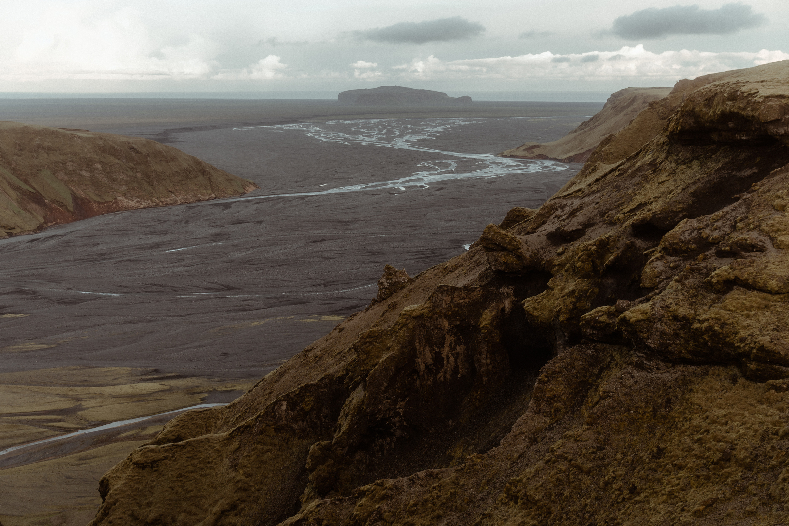 Hiking Iceland Elopement. Iceland elopement photographer & videographer