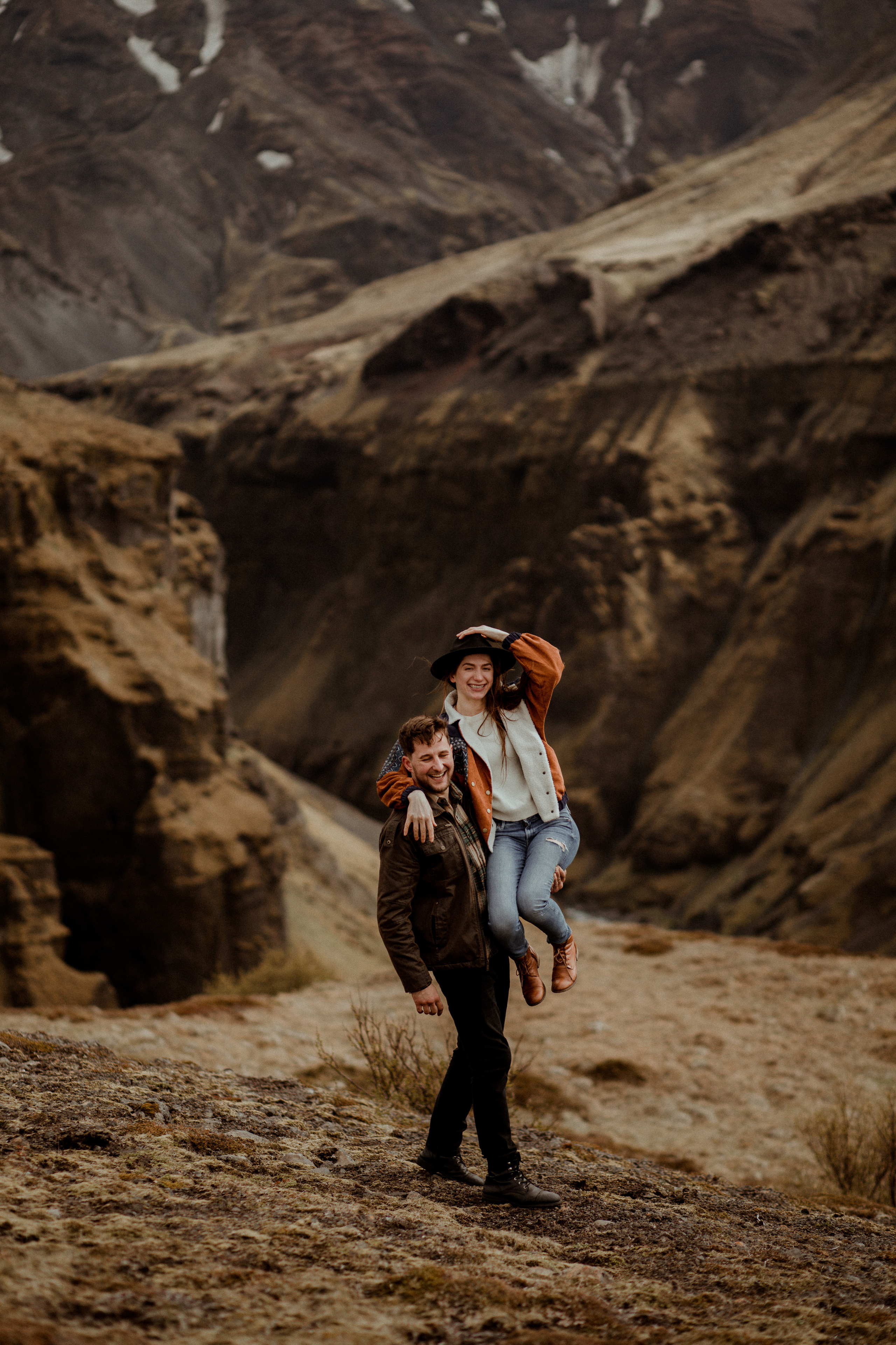 Hiking photoshoot in highlands of Iceland. Iceland elopement photographer & videographer