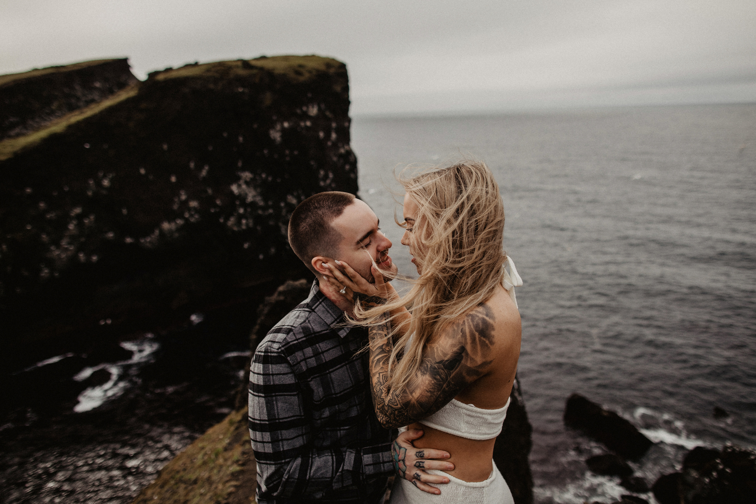 Engagement photoshoot in Iceland | Proposal in Iceland. Iceland elopement photographer & videographer