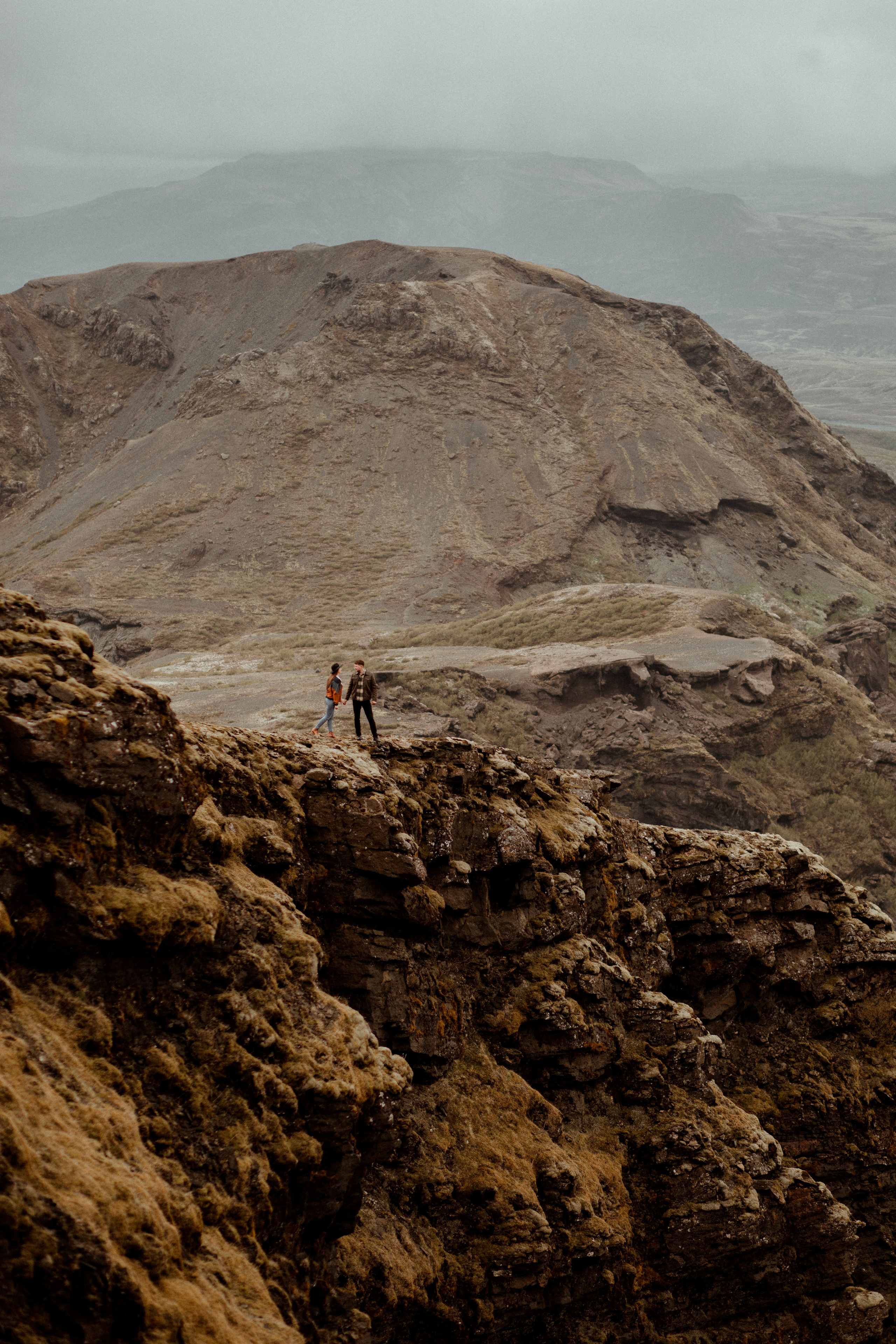 Hiking photoshoot in highlands of Iceland. Iceland elopement photographer & videographer