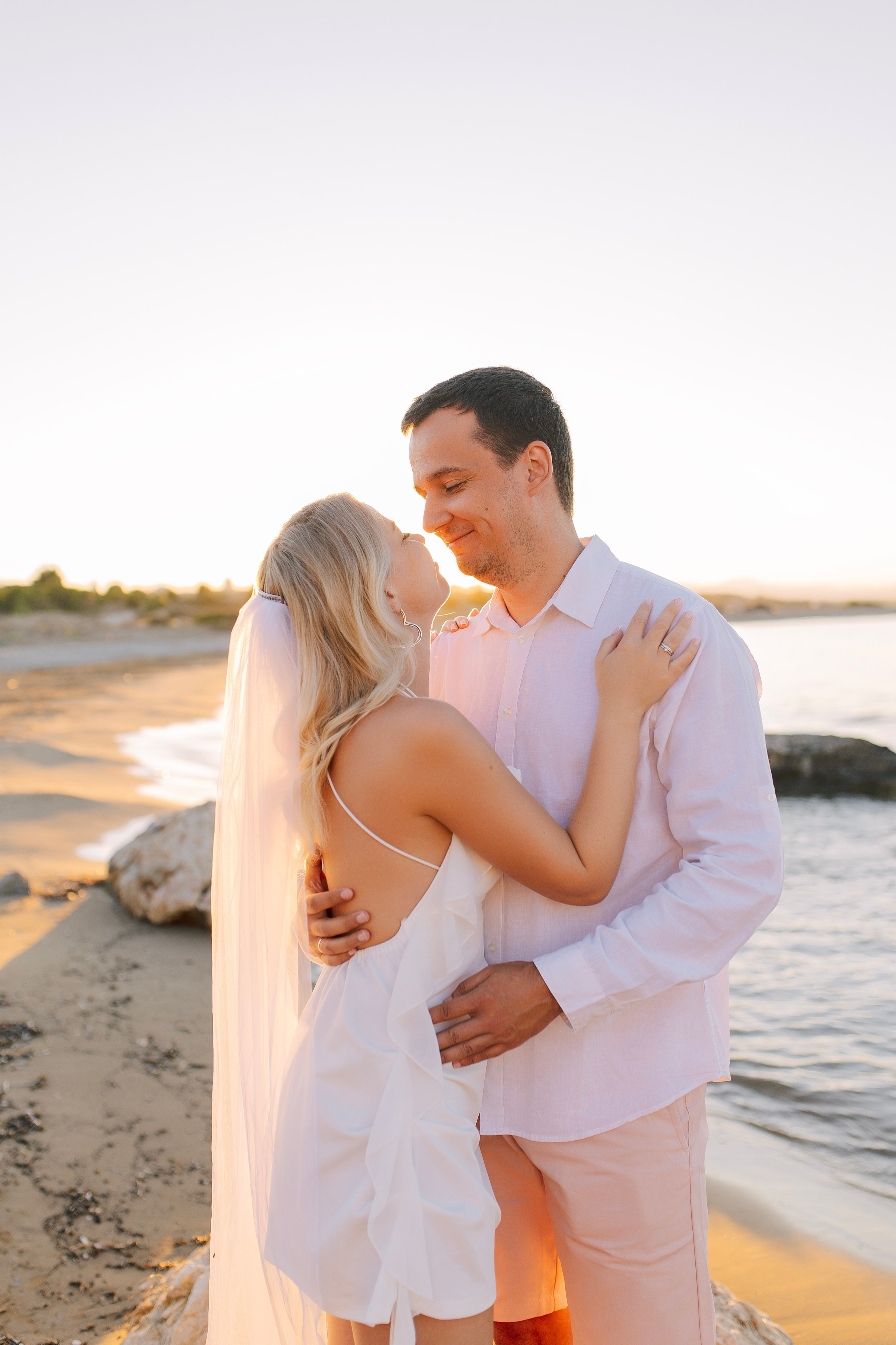 Sunset. Love Story on the beach in Side at sunrise. Professional Photographer in Alanya, Side, Belek, Antalya. Turkiye