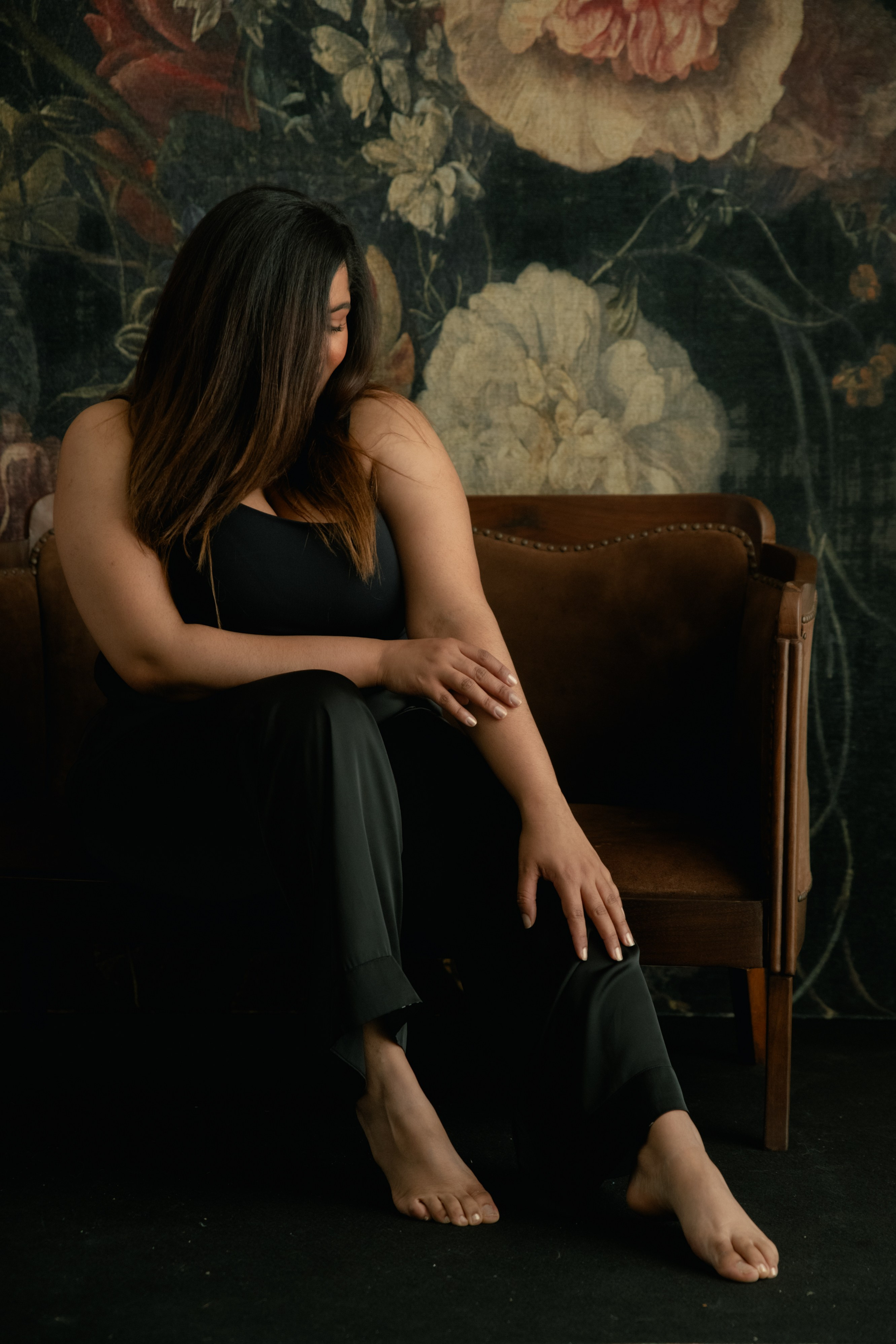 NOGLYSH. Anastasiia Antoniuk portrait, family and couple photographer, Portugal