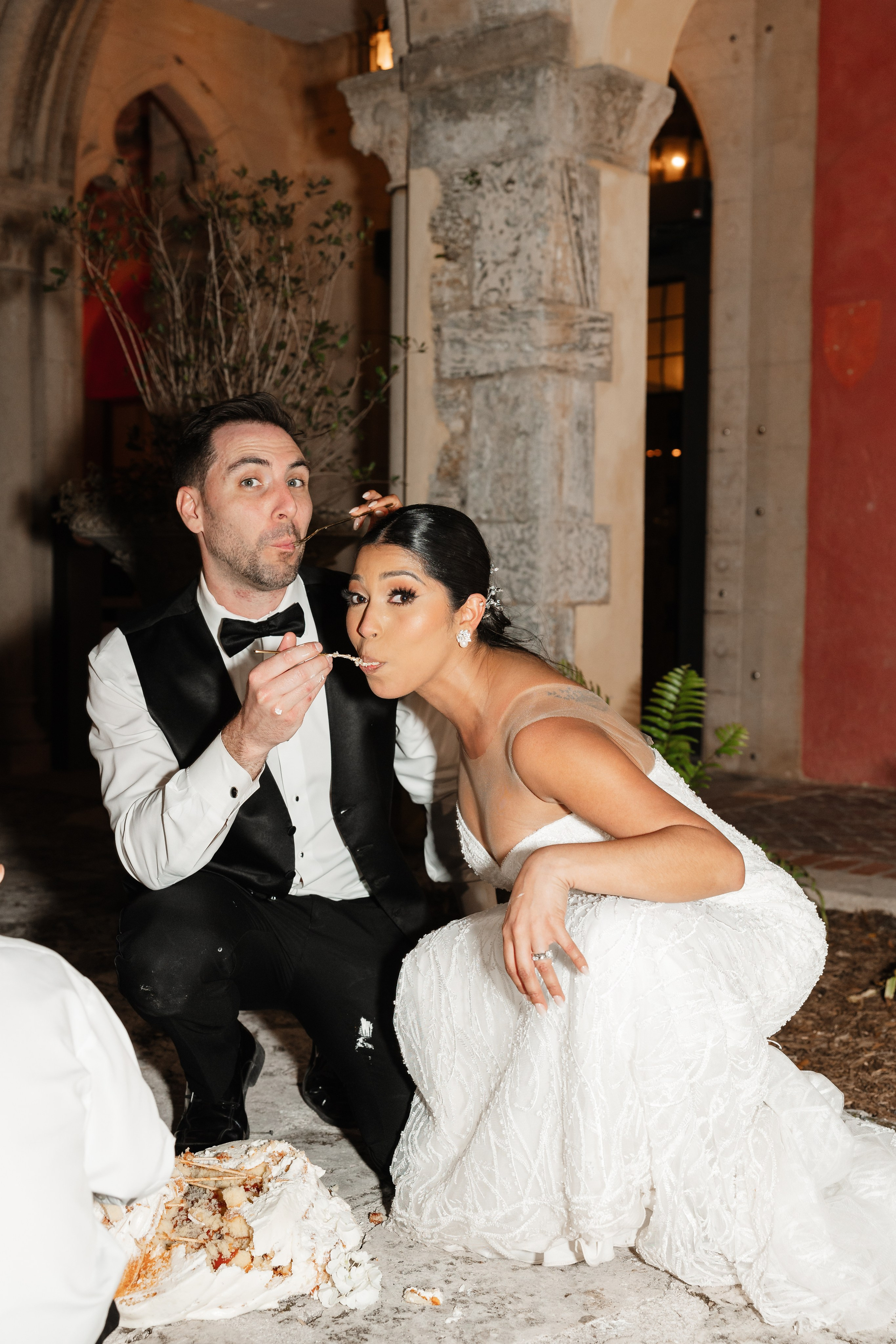 Mariella & Christopher’s Elegant Wedding at Deering Estate. YES I DO PRODUCTION — Wedding photography&videography