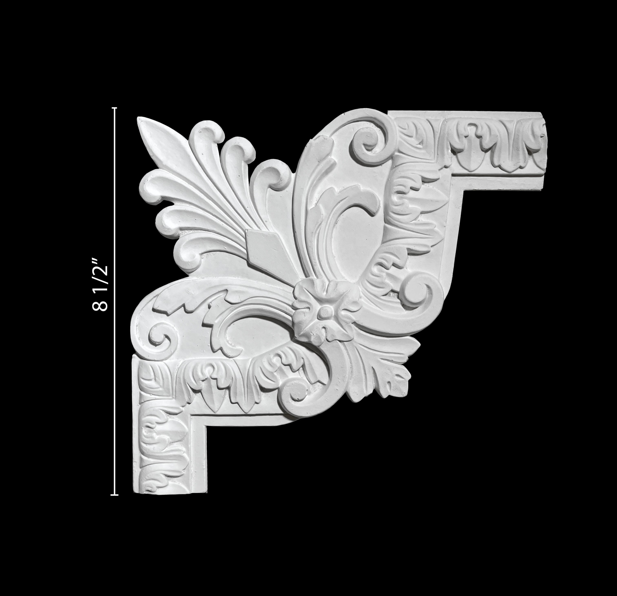 Corners. Plaster molding