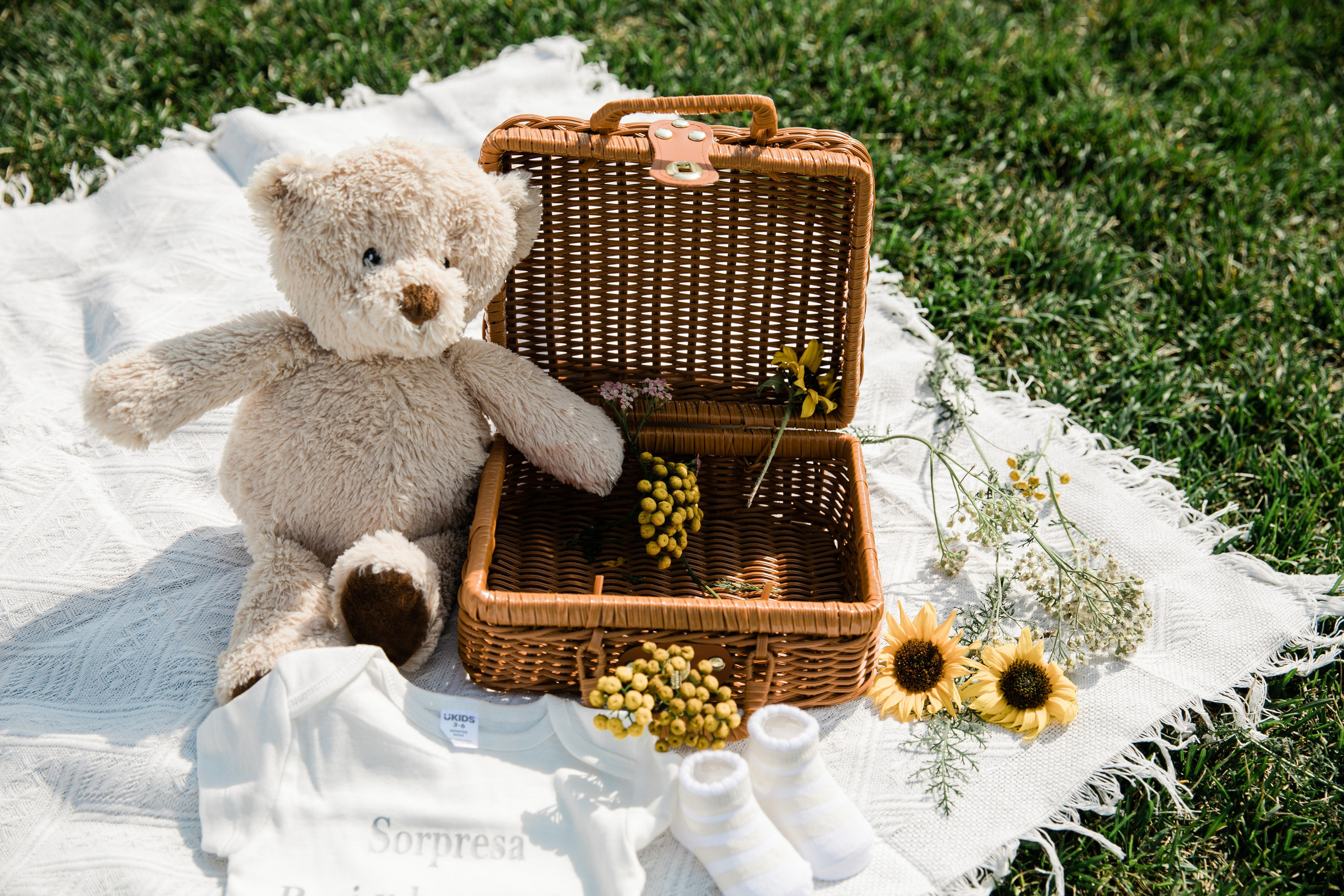 Maternity Photos — Isabel. Ching Li Photography
