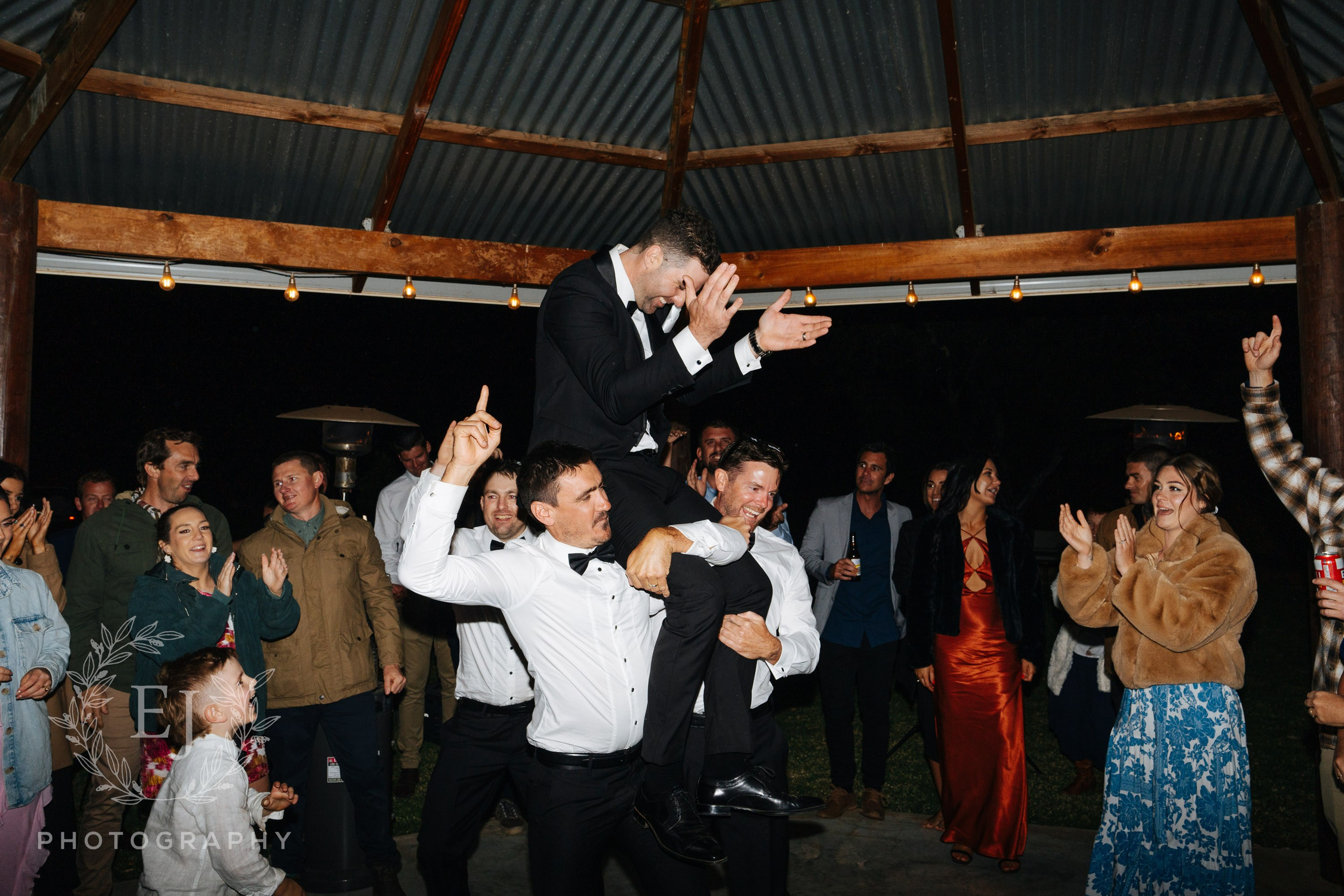 Amie & Jamie — Emu Creek Gardens, Geraldton. Emma Joy Photography