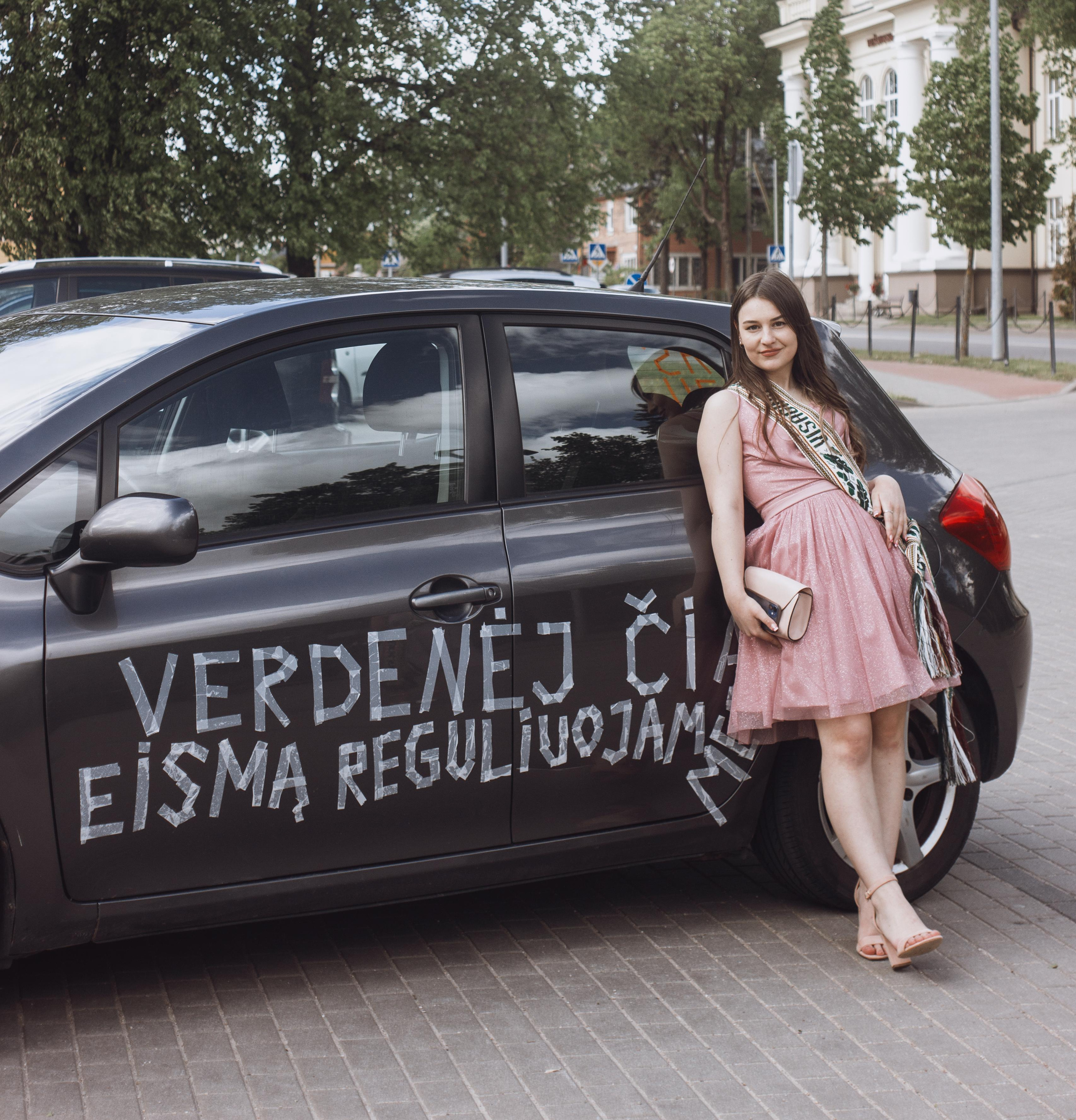 XLIII laida. Fotografė Aleksandra Samozvanova