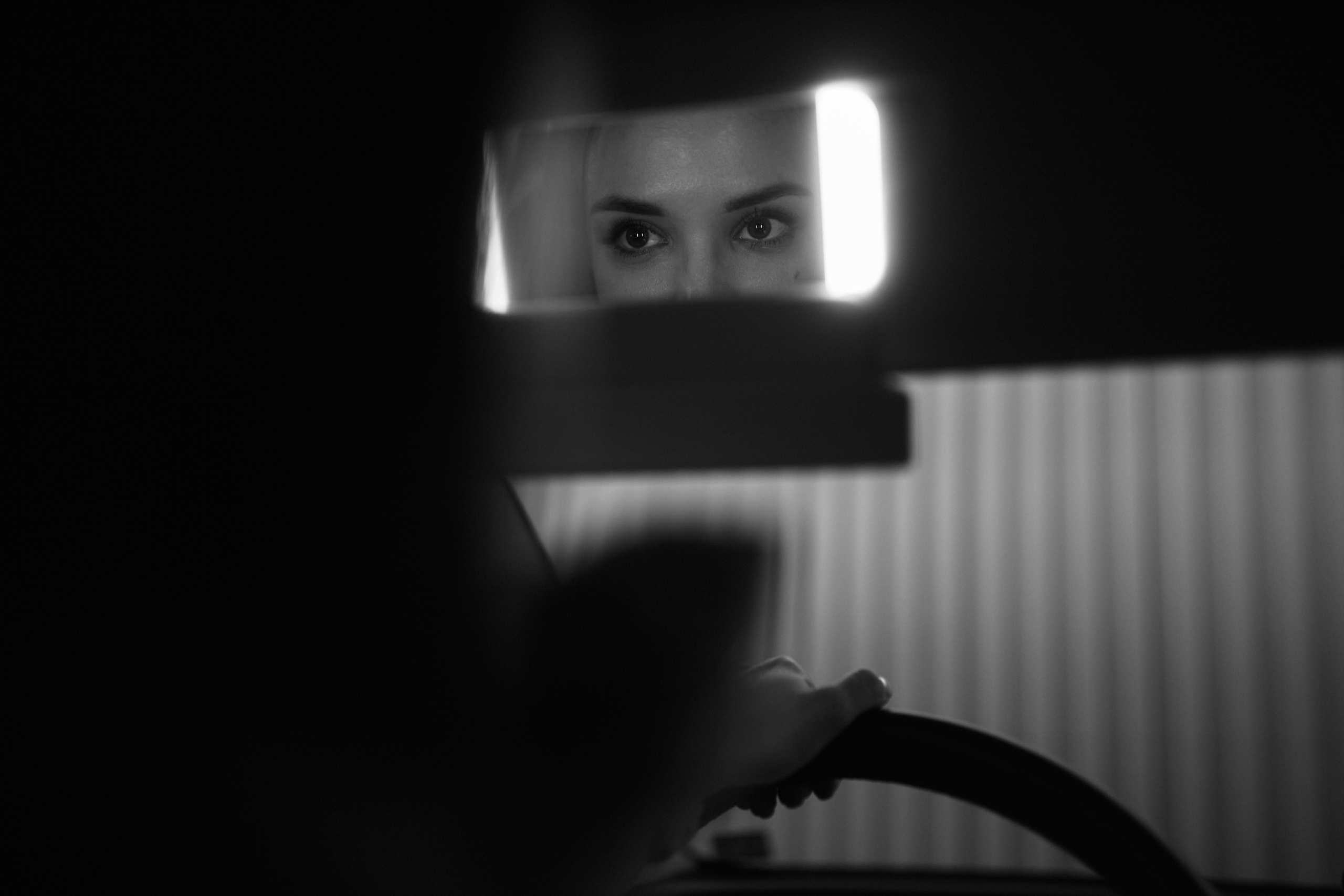 Mari. Professionele Portret- en Zakelijke Fotograaf in Nederland | Amsterdam, Den Haag, Leiden, Zoetermeer