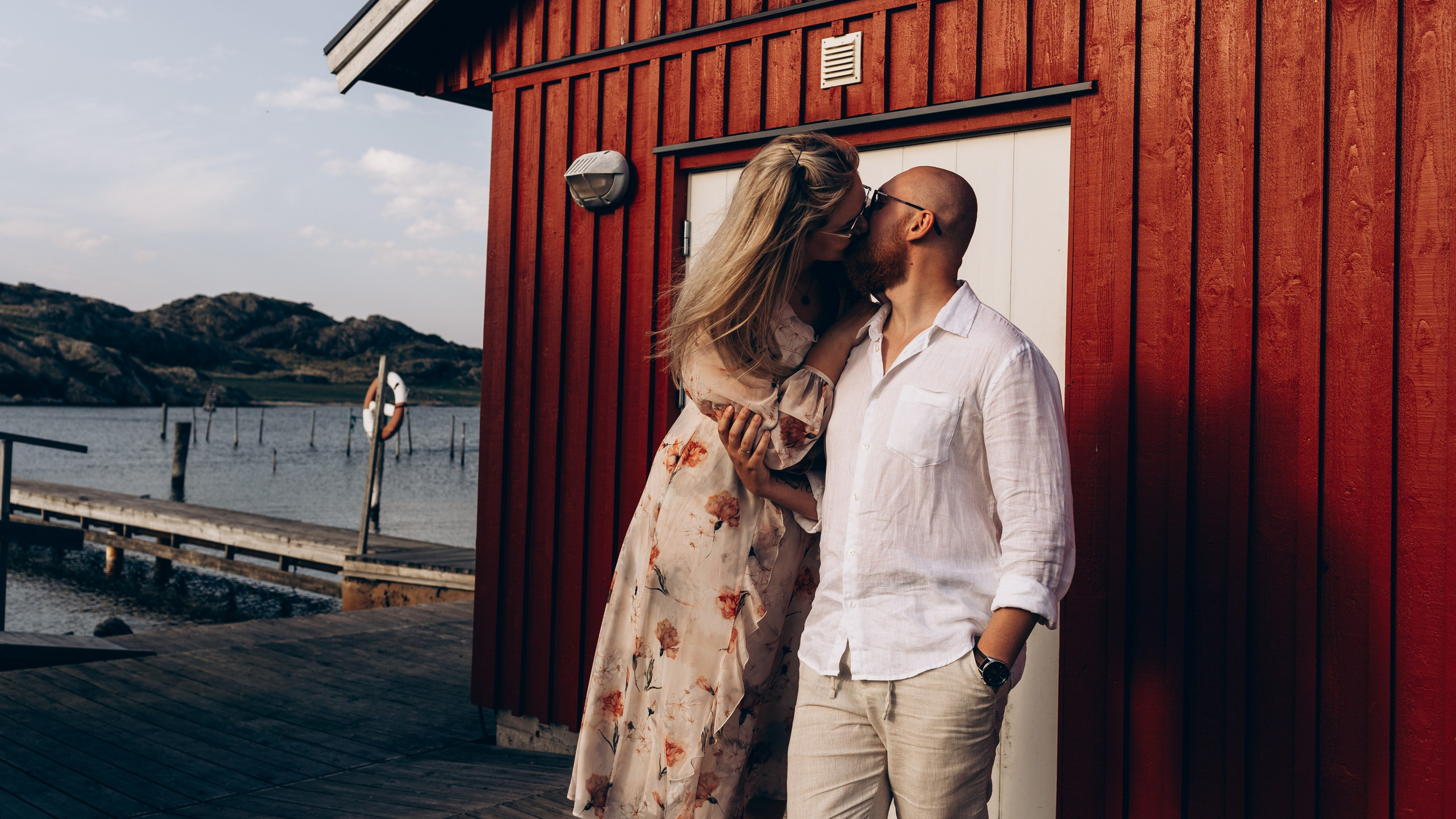 Love stories - rezerwacja. Mike Avelli