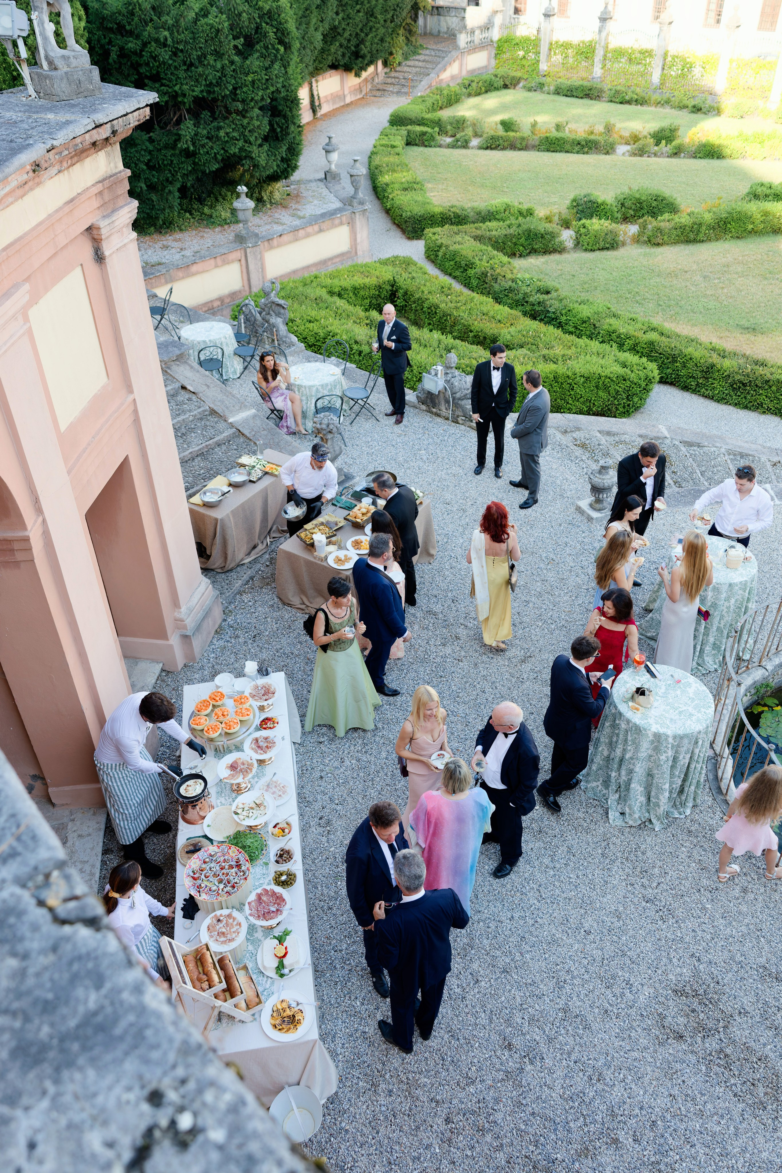 Wedding at Villa Bettoni on Lake Garda