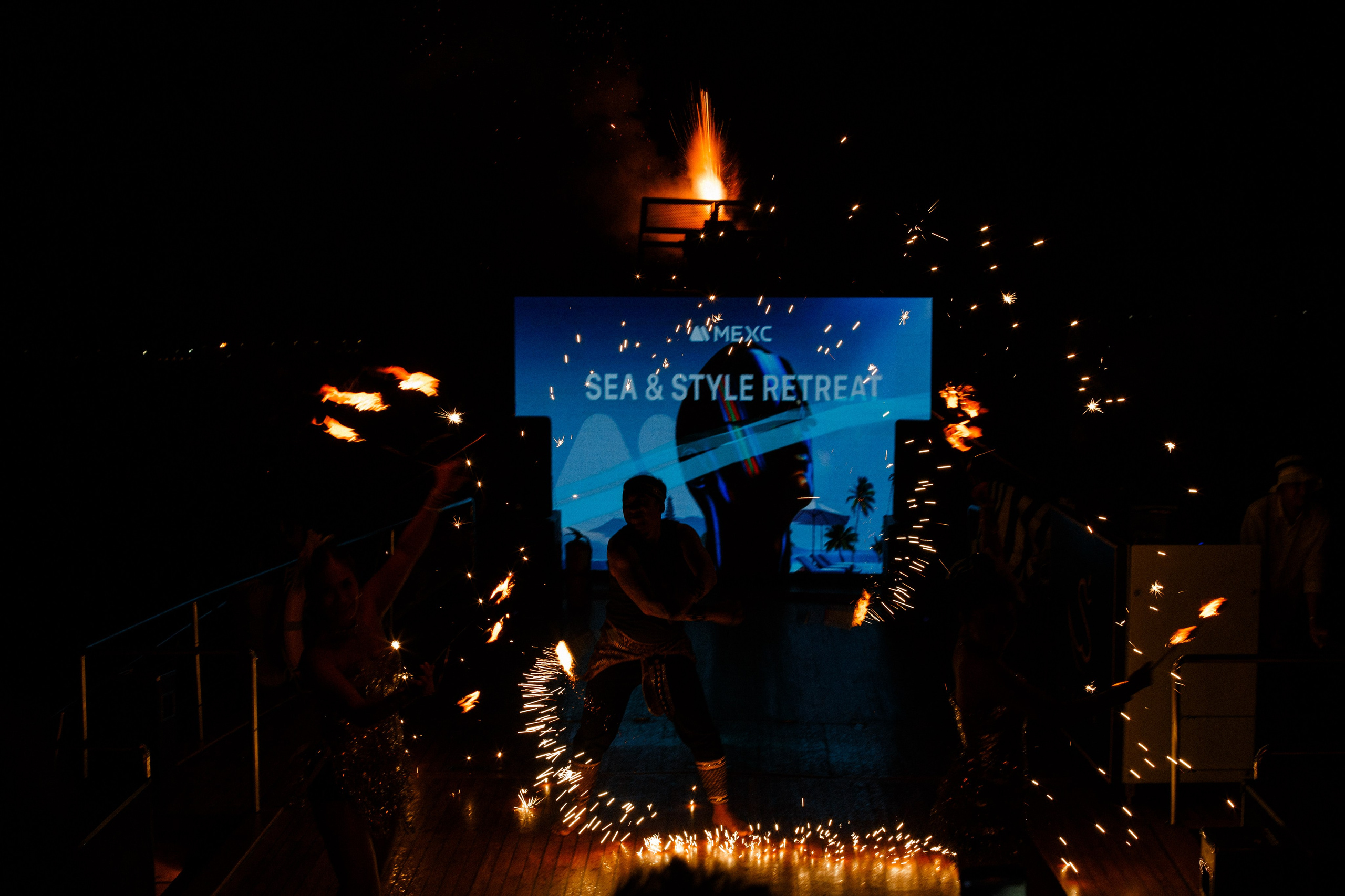 MEXC корпоратив. Фотограф Бали Получи лучшие фотографии с острова