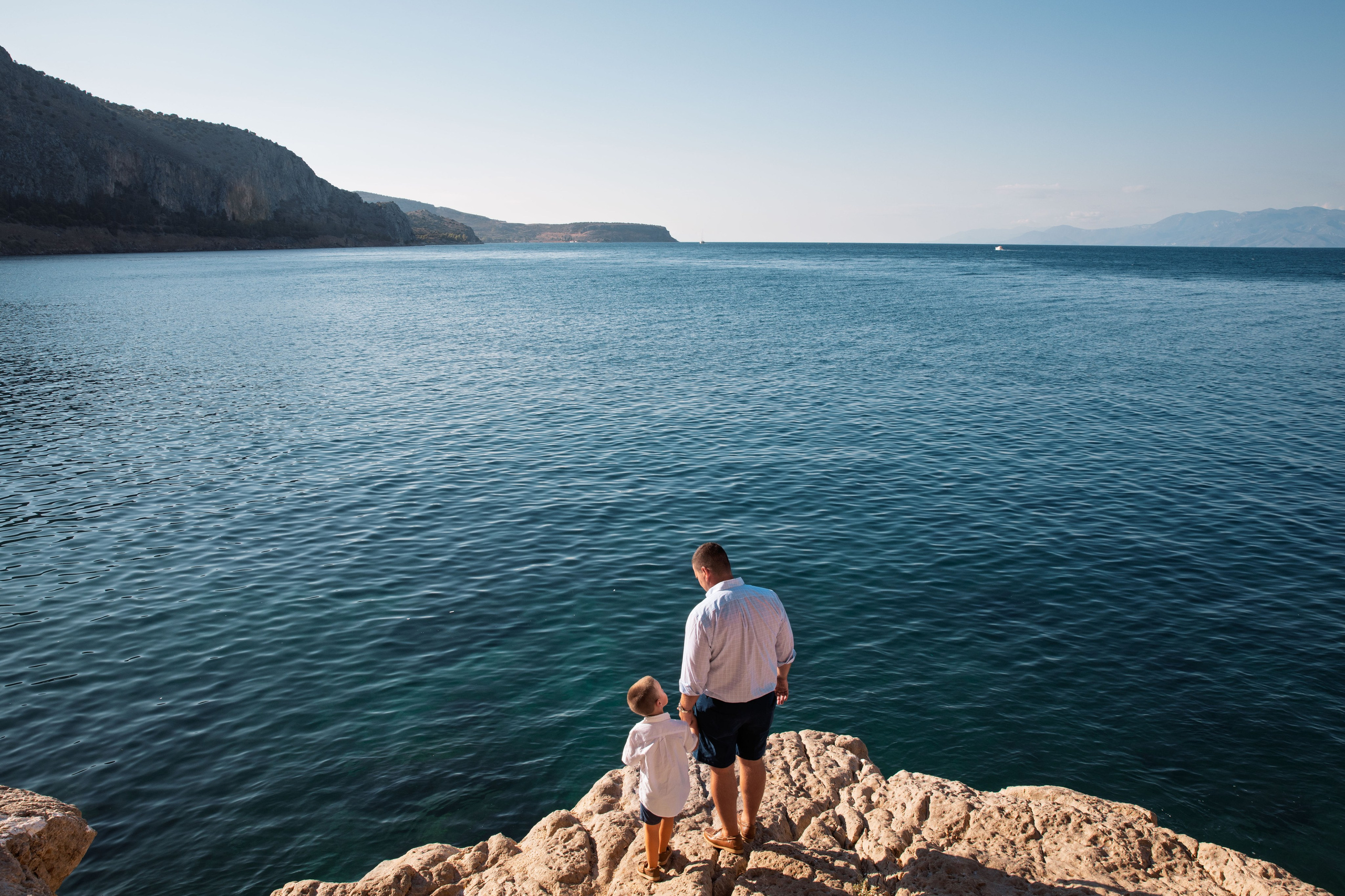 Family Kordalis (USA - Greece). Photographer Anya Khasapi. Nafplio, Greece