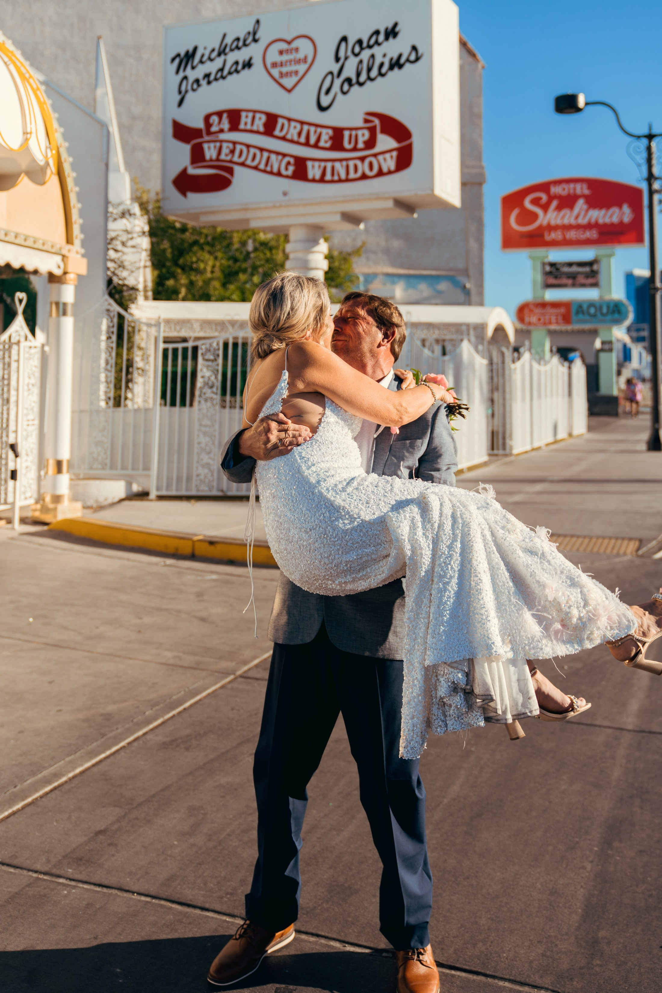 Sandra&Steffen. Renewal vows. Wedding & elopement photographer Viktoriya Kravtsov. Las Vegas