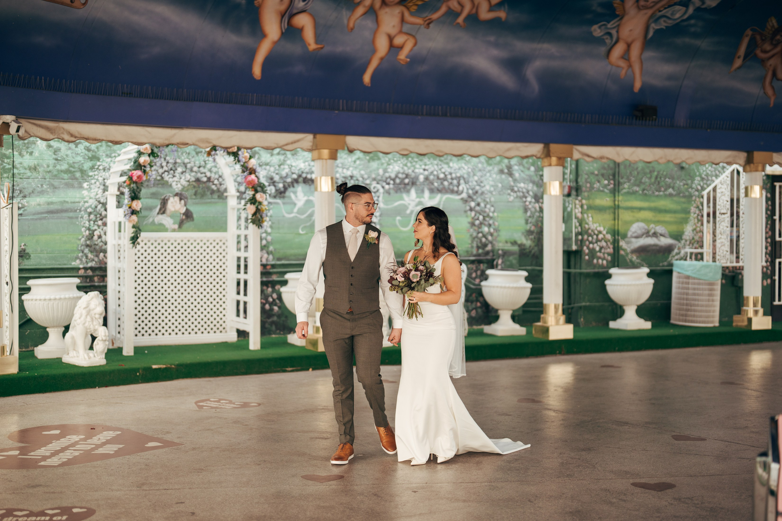 Evan&Jessica. Wedding & elopement photographer Viktoriya Kravtsov. Las Vegas