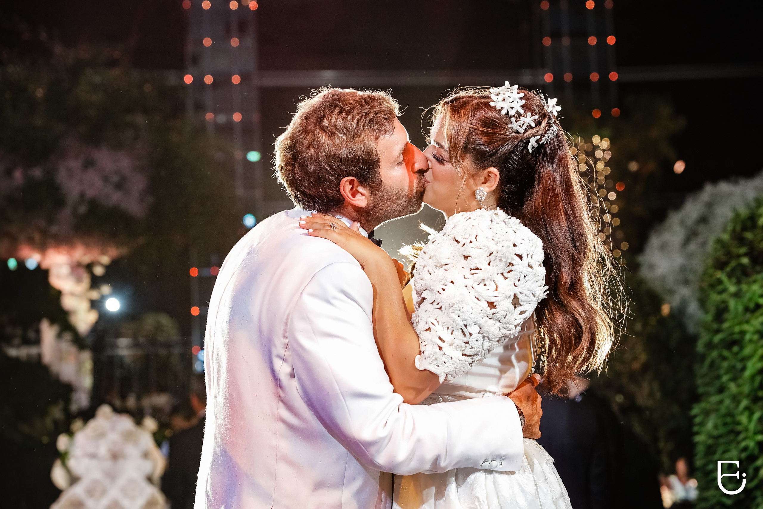 WEDDINGS. CAMELLIA ART PHOTOGRAPHY