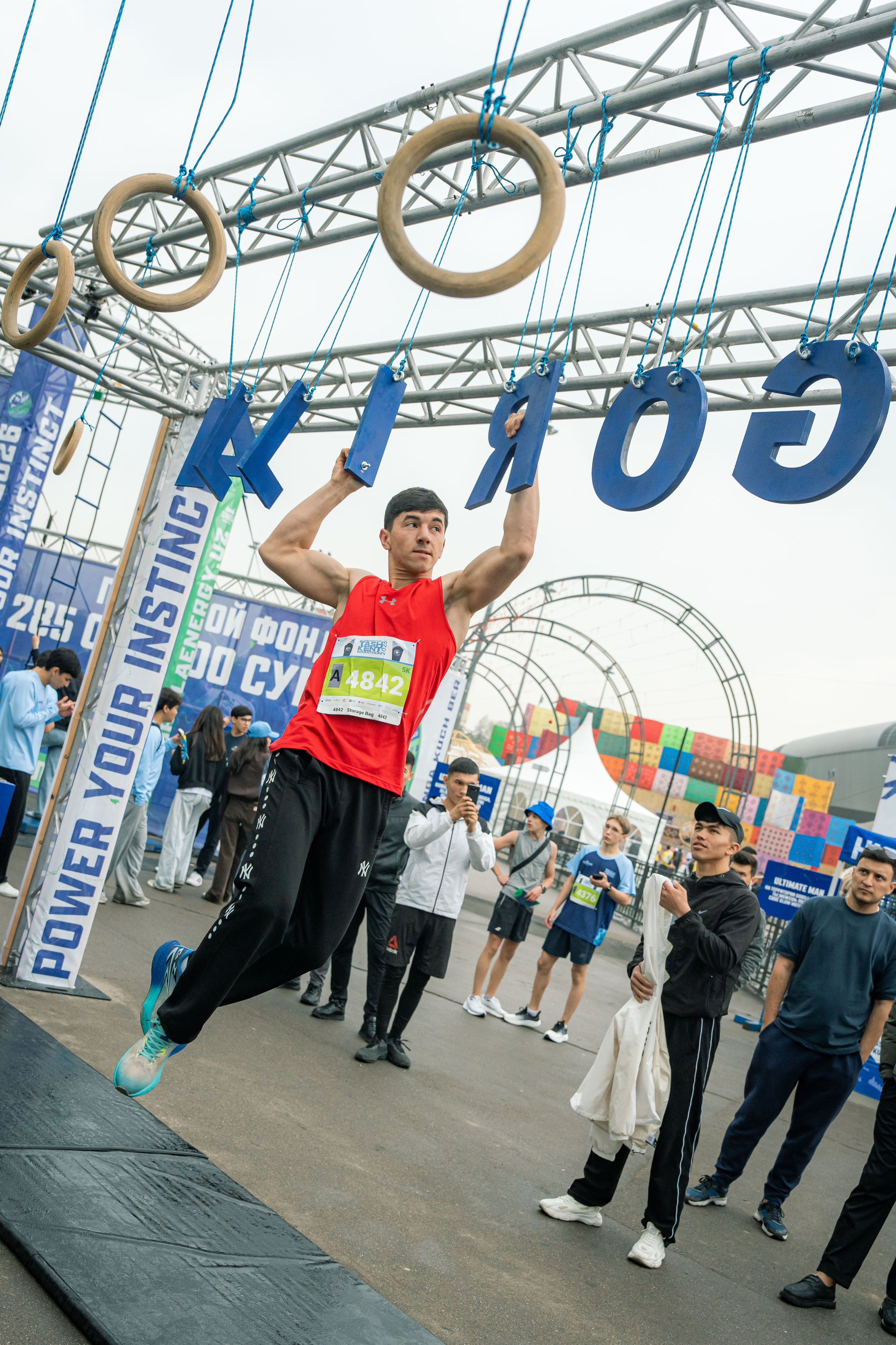 Gorilla International Tashkent Marathon 2026. Георгий Намазов | Репортажный фотограф в Ташкенте