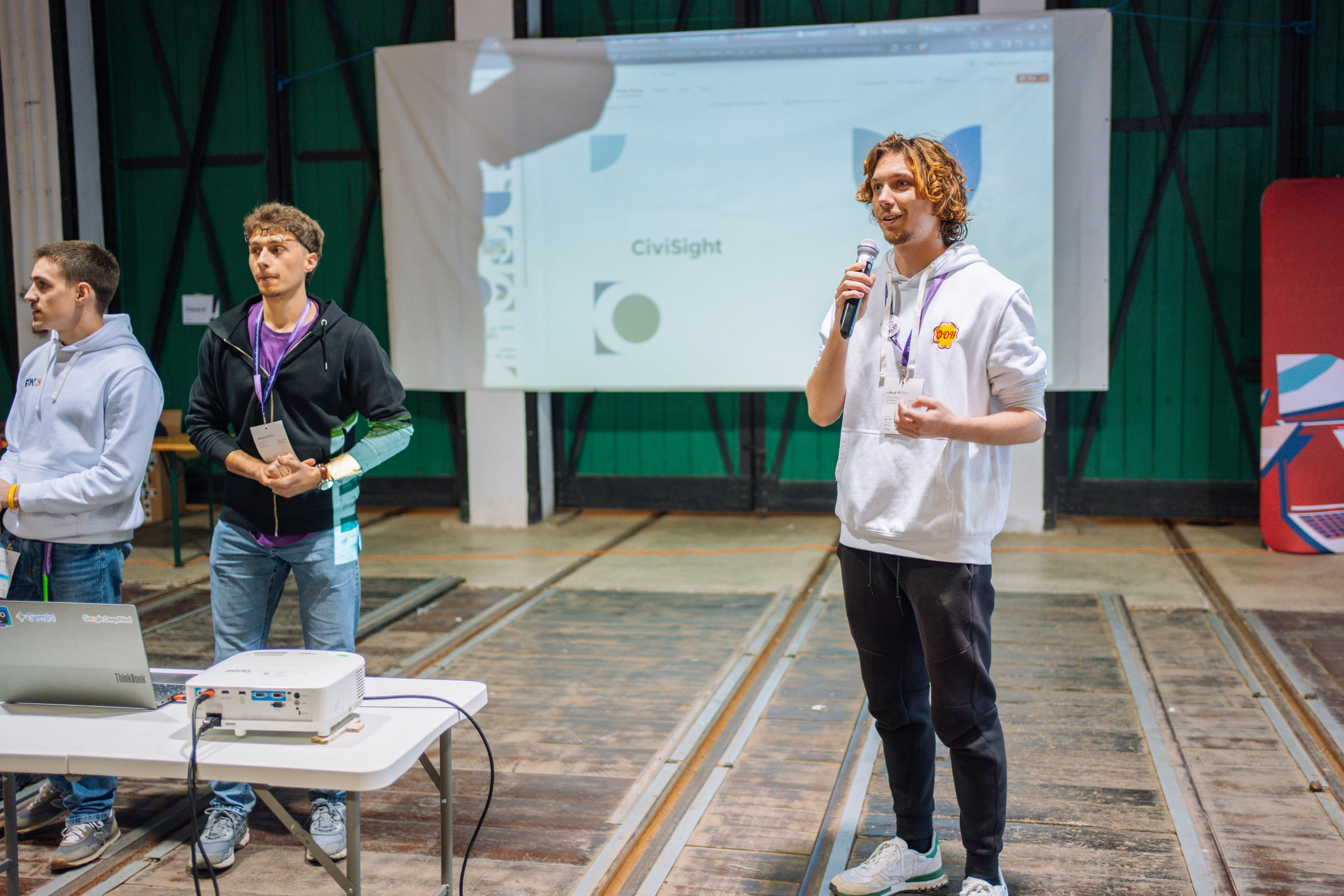 Unihack 2025. Cozac Cristian Photographer